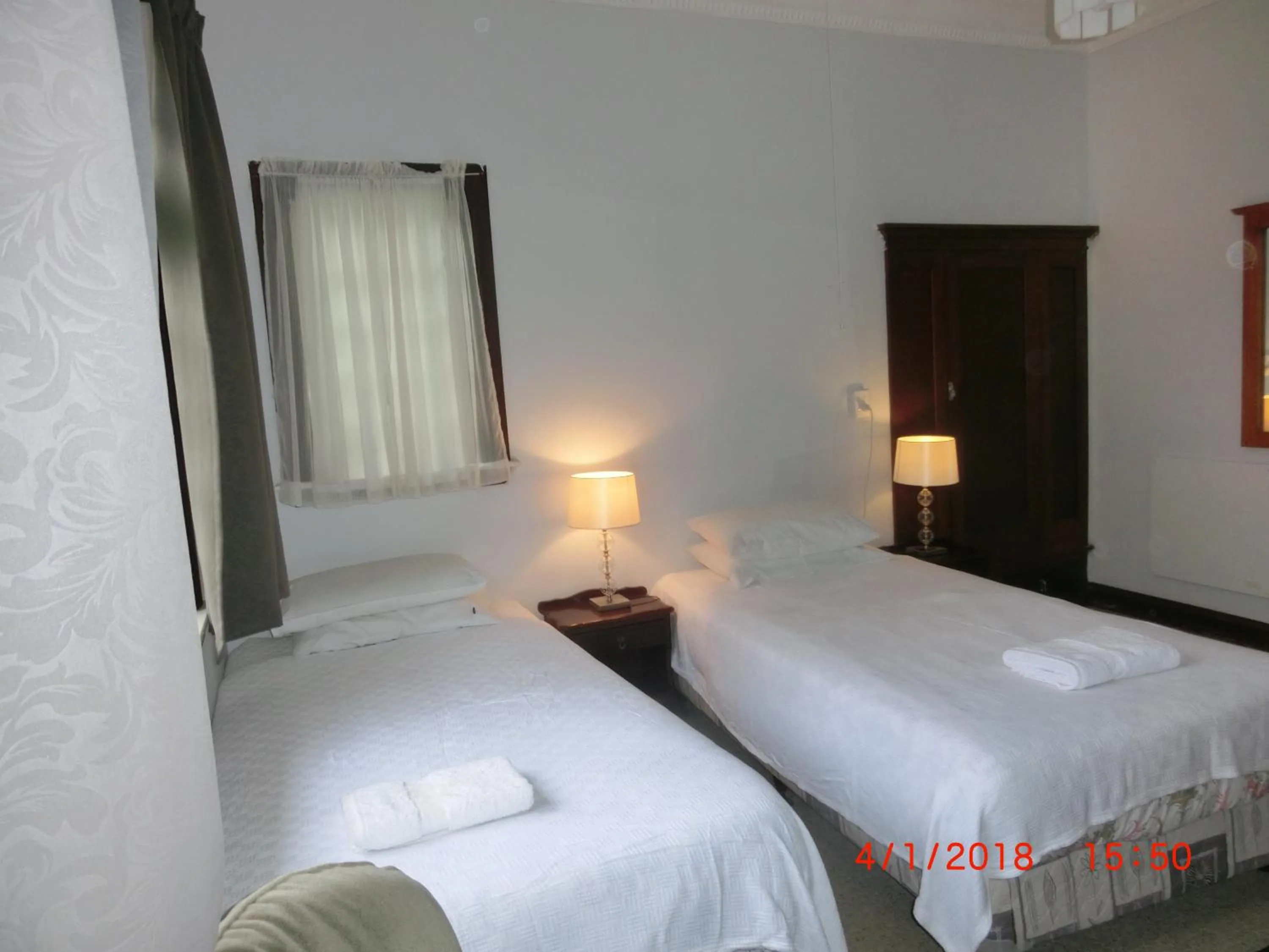 Bed in Homestead B&B Cambridge