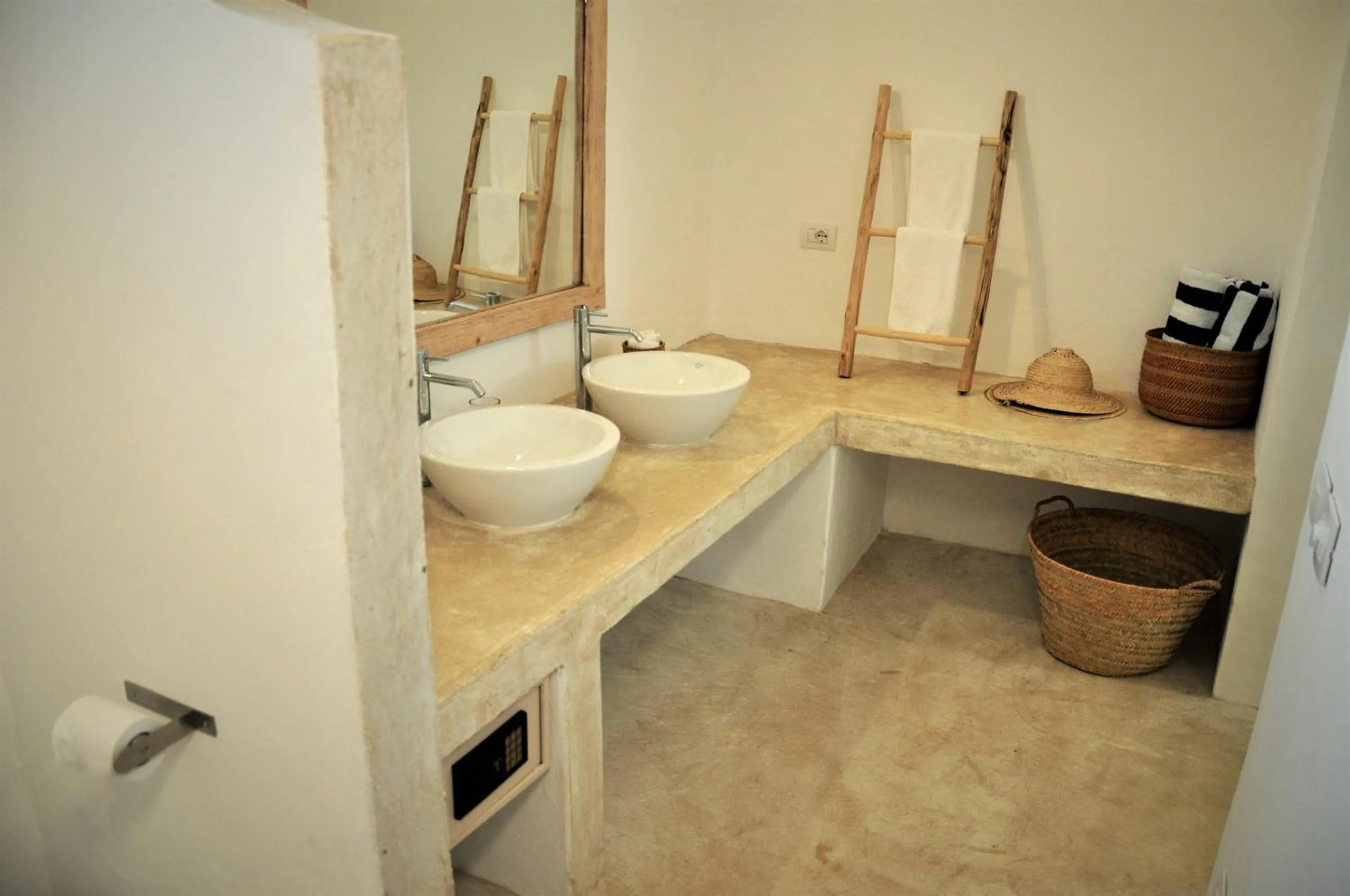 Bathroom in Sharazad Boutique Hotel