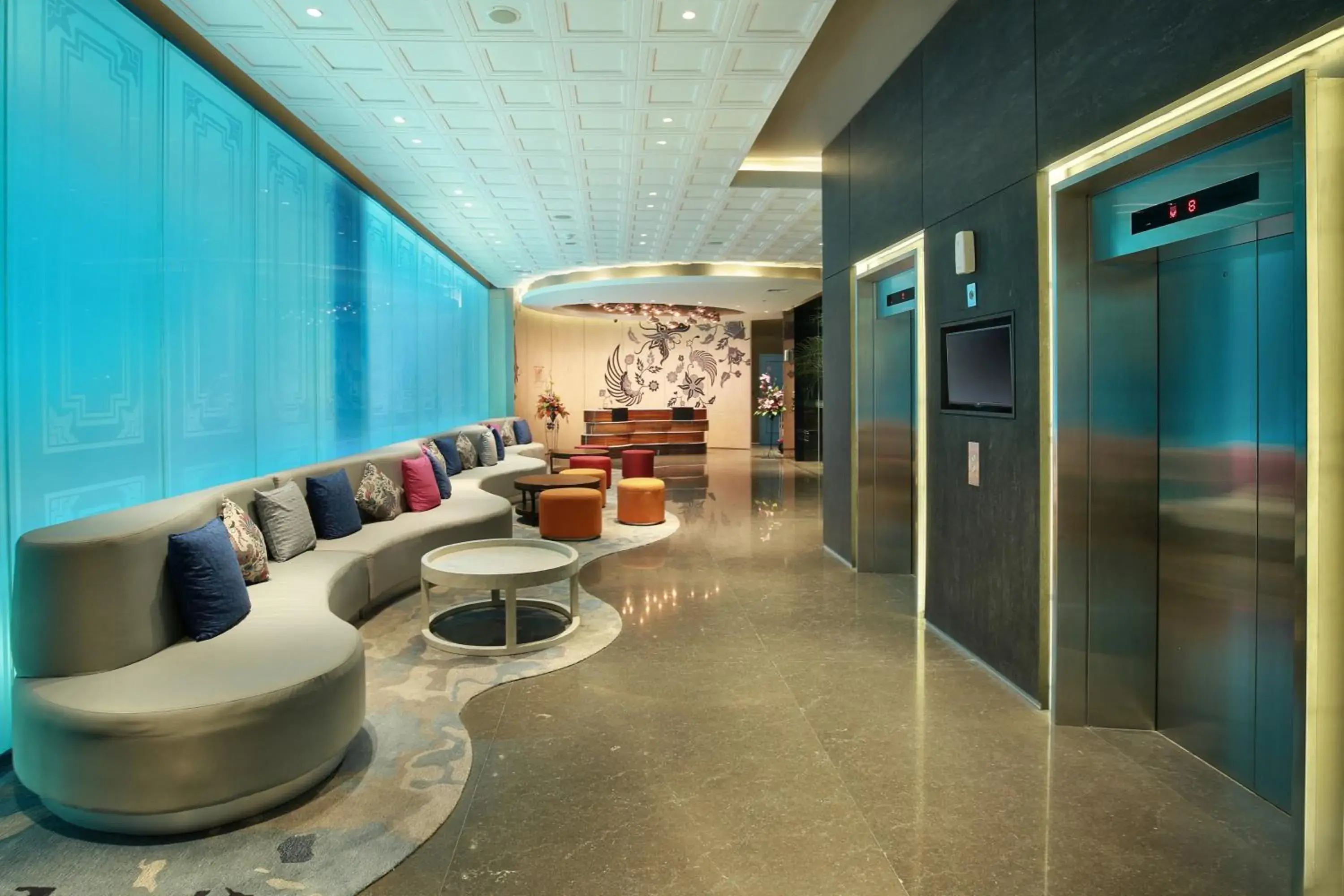 Lobby or reception in Swiss-Belinn Saripetojo Solo Lobby or reception in Swiss-Belinn Saripetojo Solo