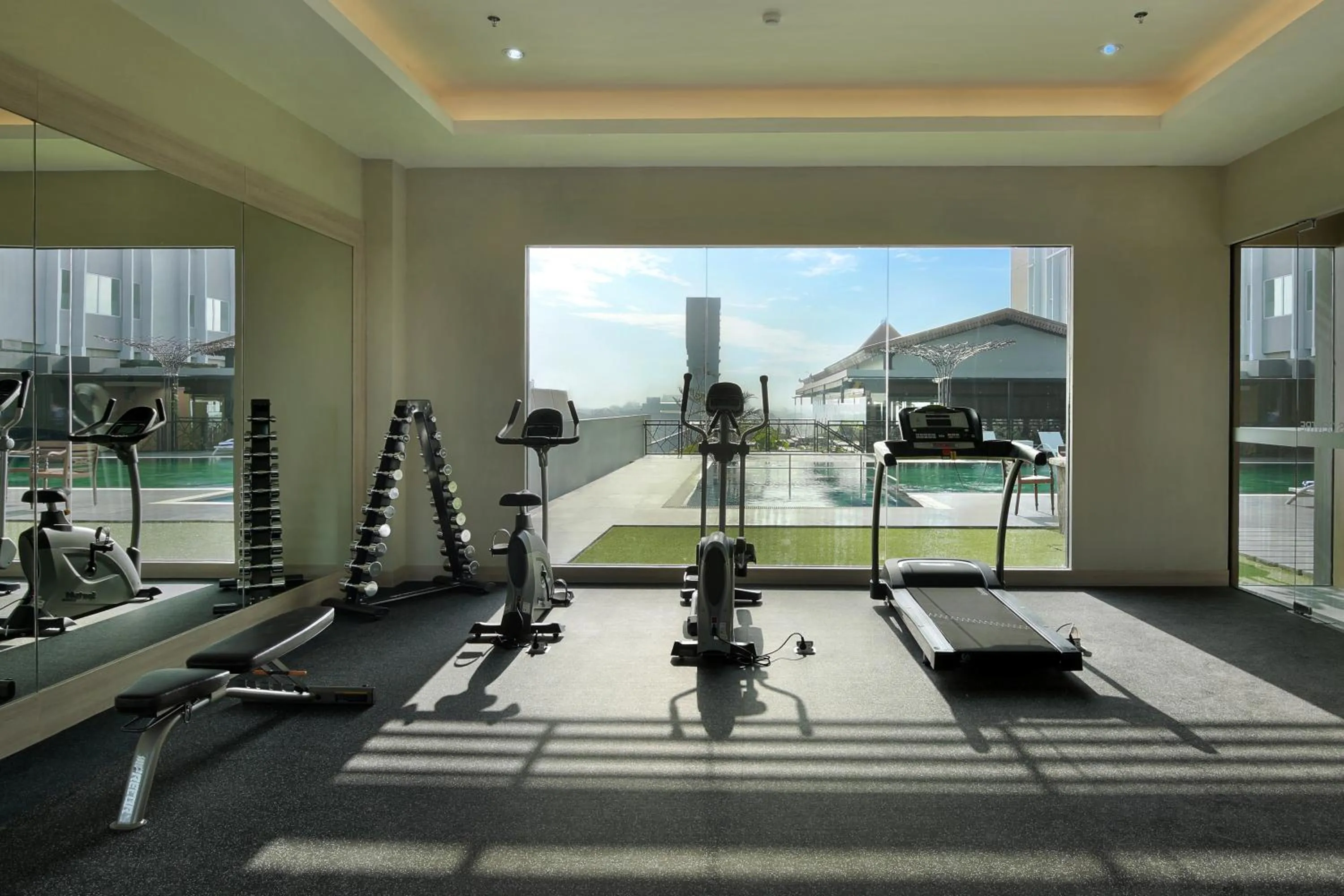 Fitness centre/facilities in Swiss-Belinn Saripetojo Solo