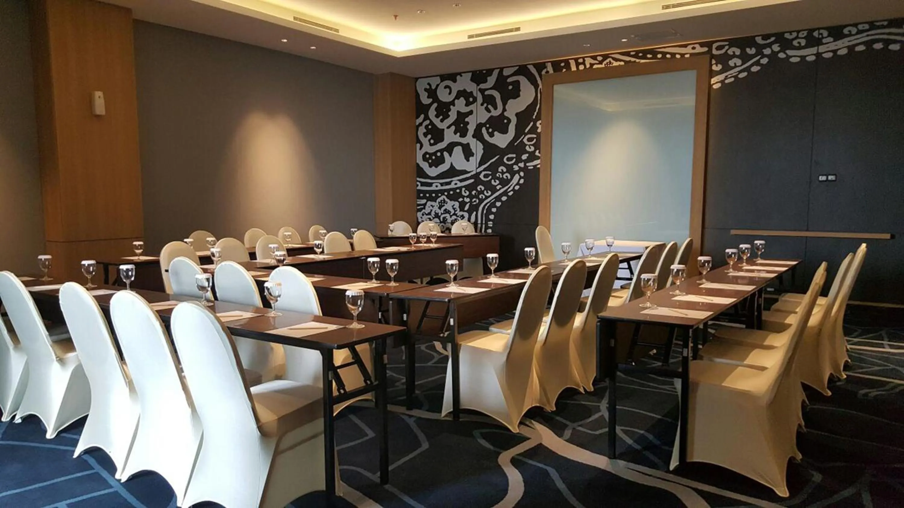 Banquet/Function facilities in Swiss-Belinn Saripetojo Solo