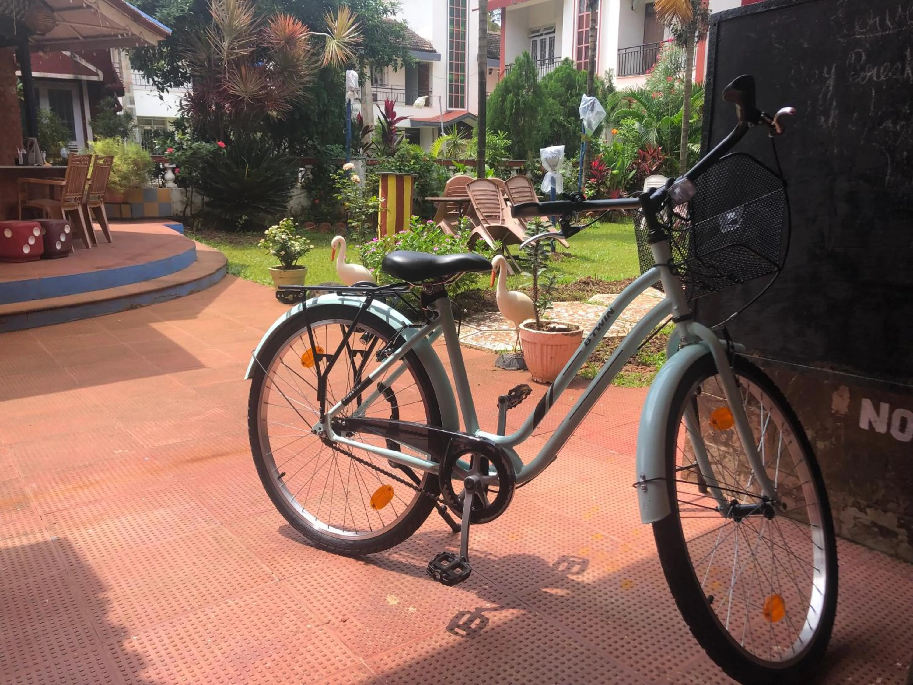 Cycling in Peravel Beach Holiday Home