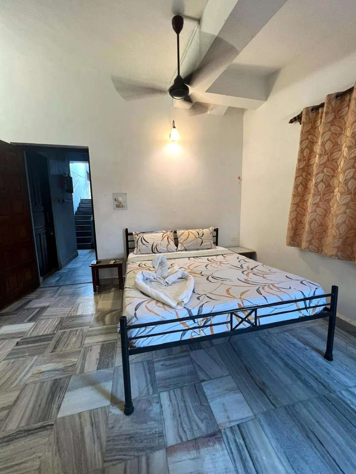 Bed in Peravel Beach Holiday Home