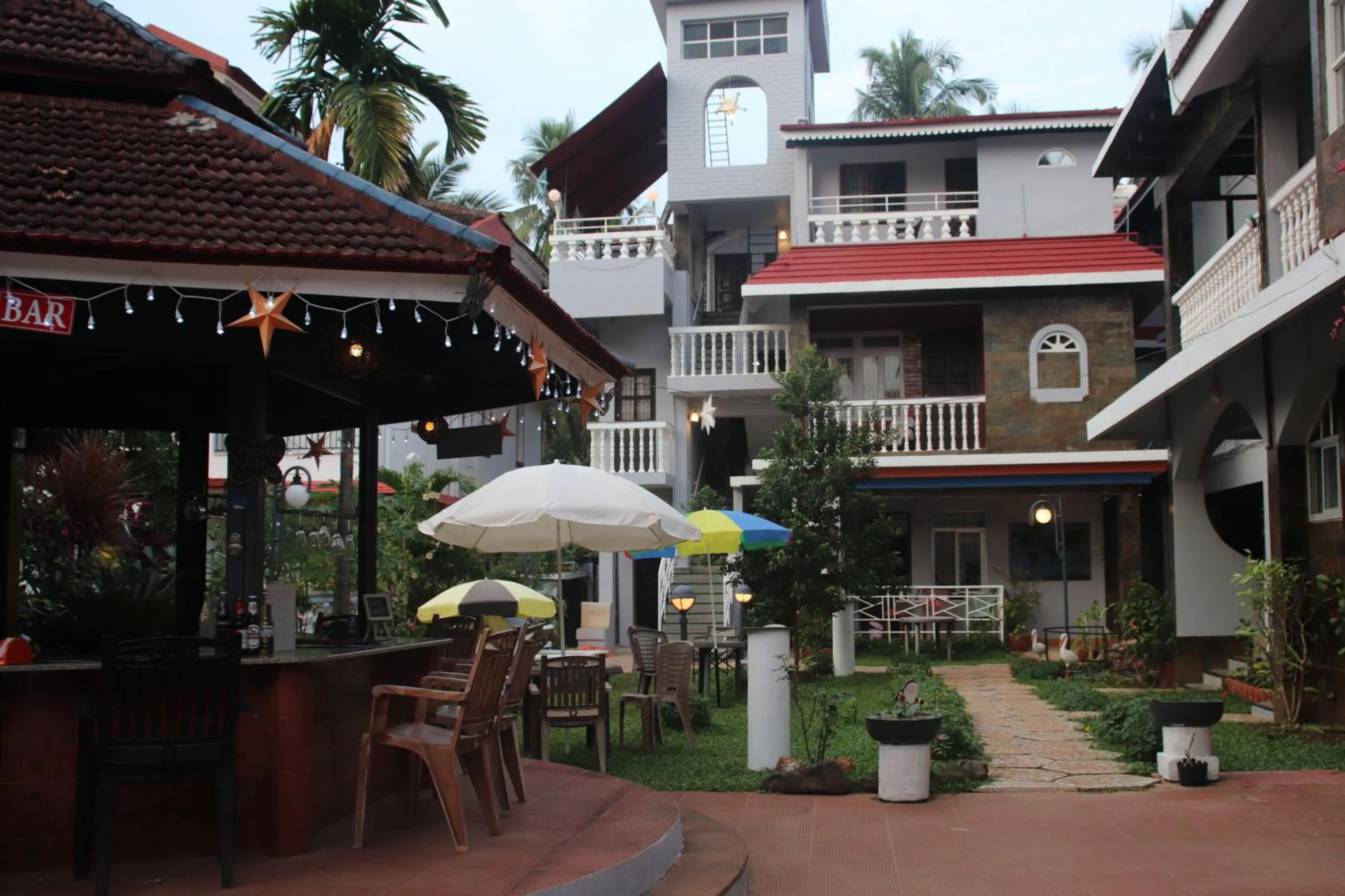 Facade/entrance in Peravel Beach Holiday Home