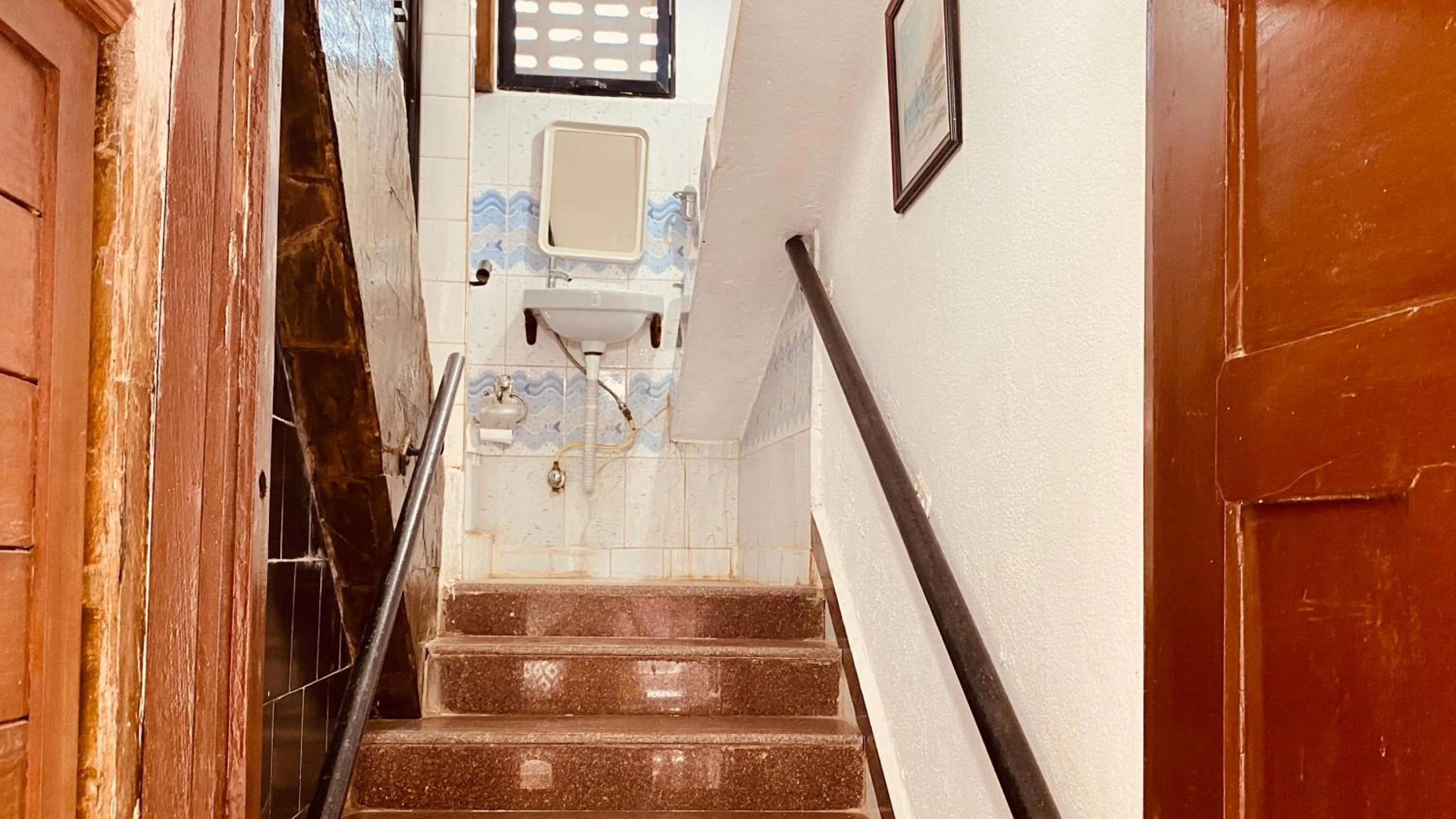 Bathroom in Peravel Beach Holiday Home