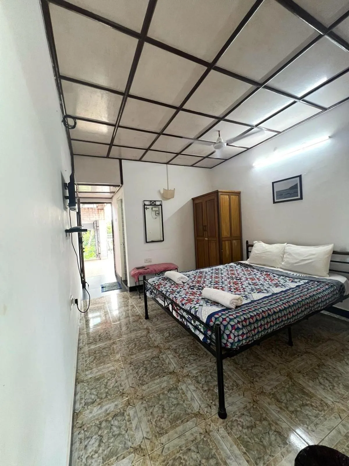 Bedroom, Bed in Peravel Beach Holiday Home