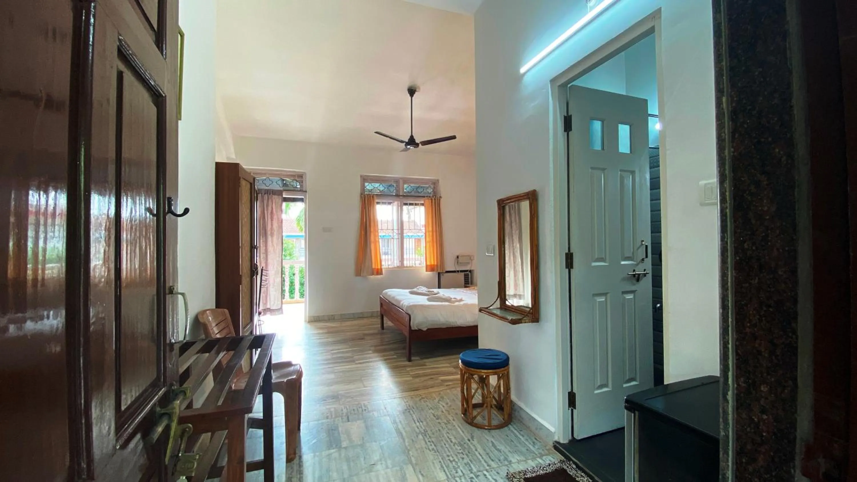 Photo of the whole room, Bed in Peravel Beach Holiday Home