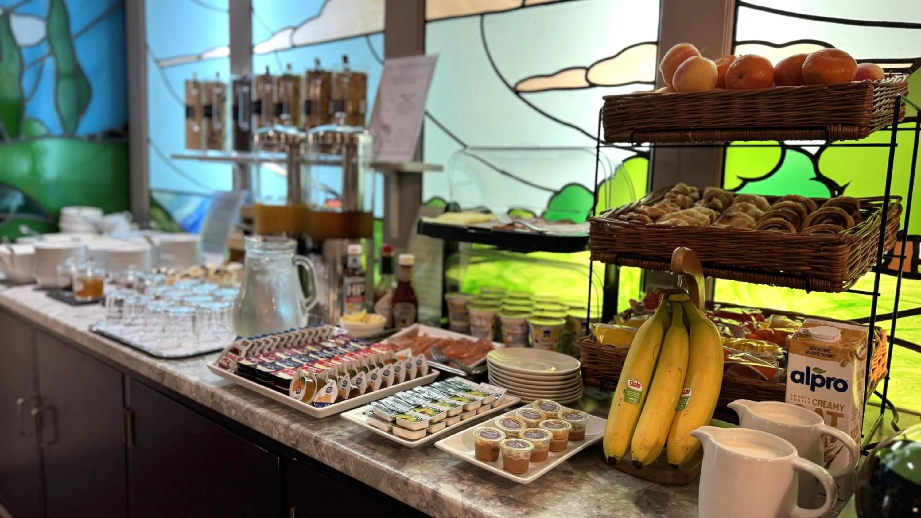 Breakfast in Harlingford Hotel