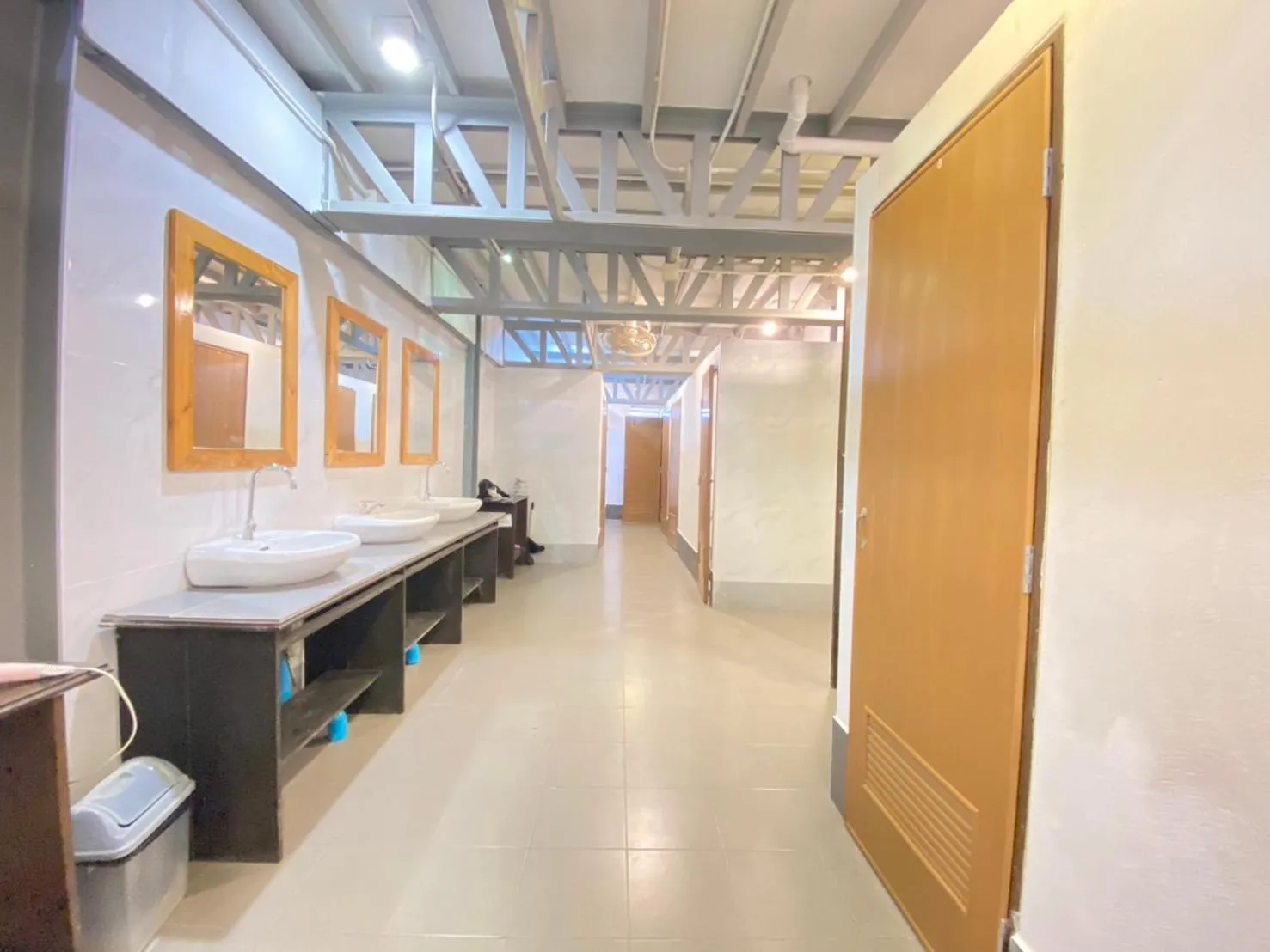 Public Bath in A Plus Hotel