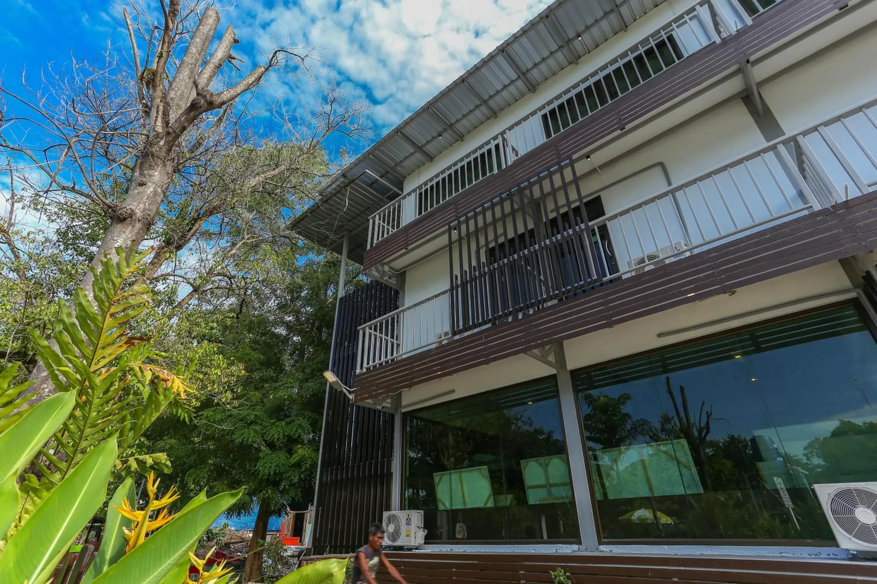 Facade/entrance in A Plus Hotel Facade/entrance in A Plus Hotel