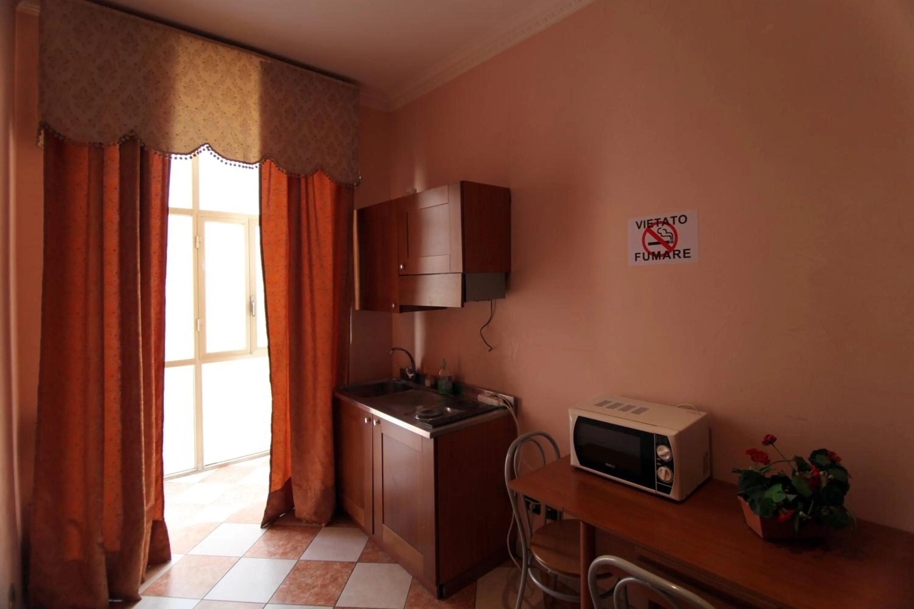 Kitchen or kitchenette in Elegance