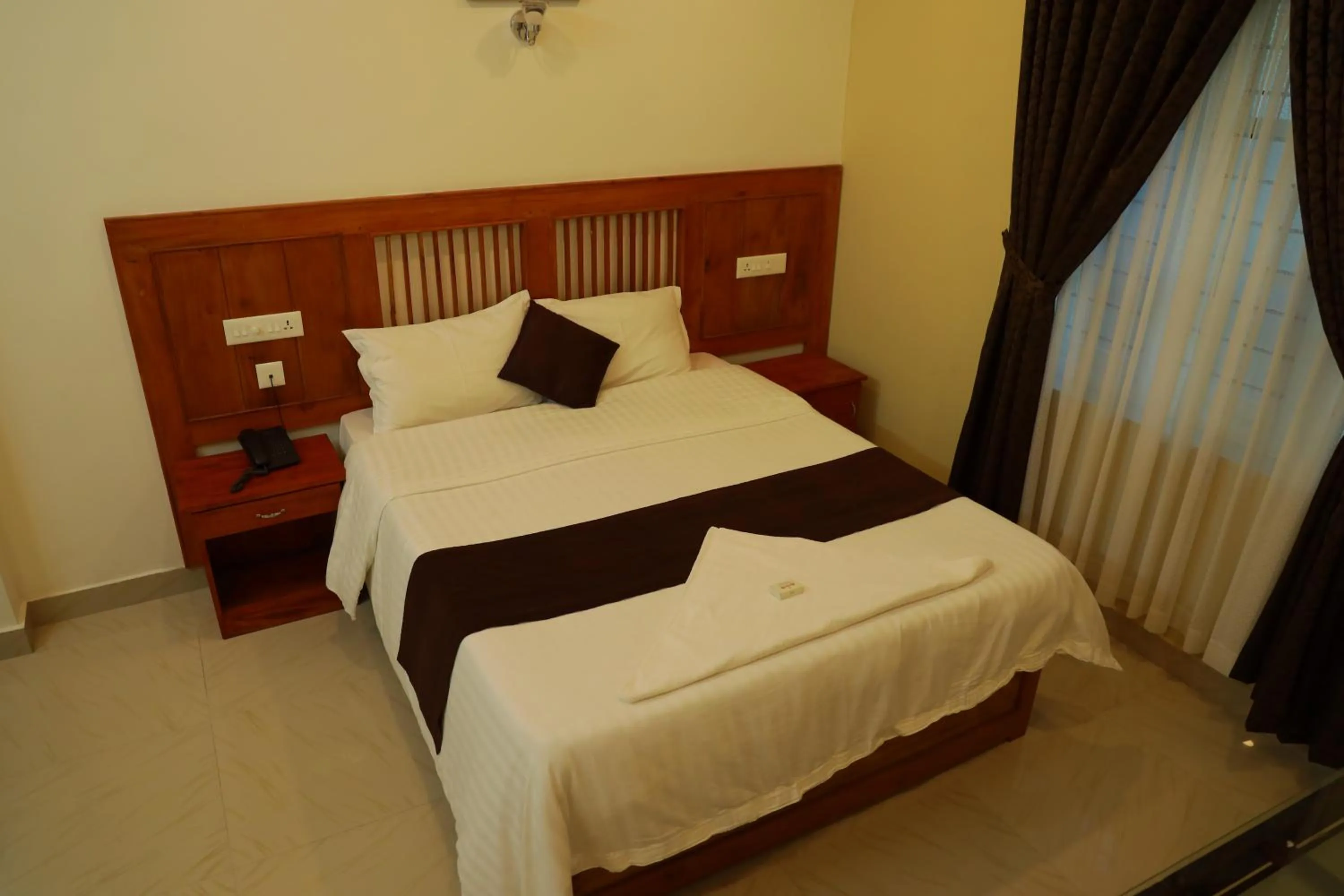 Bed in Anna Residency