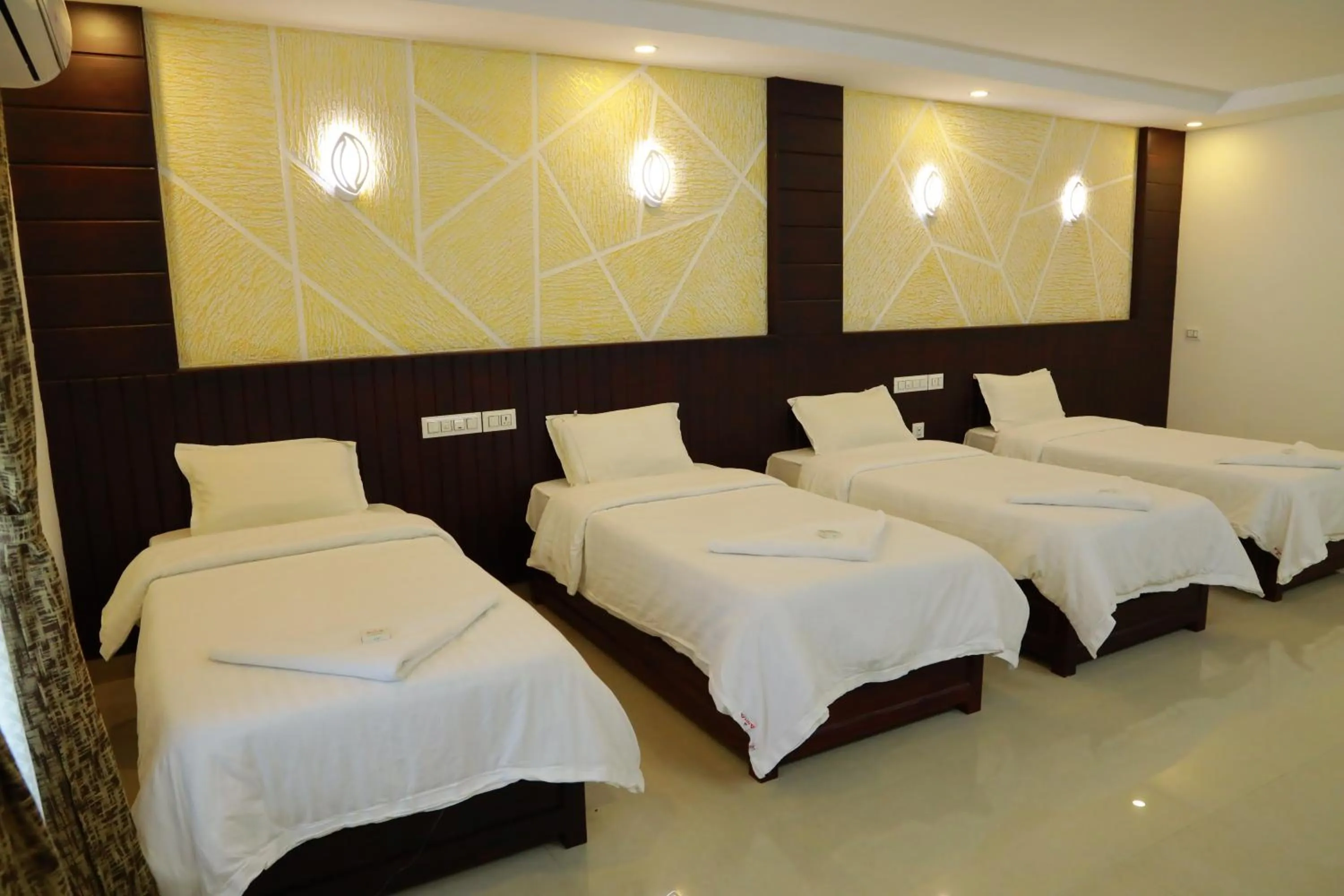 Bed in Anna Residency