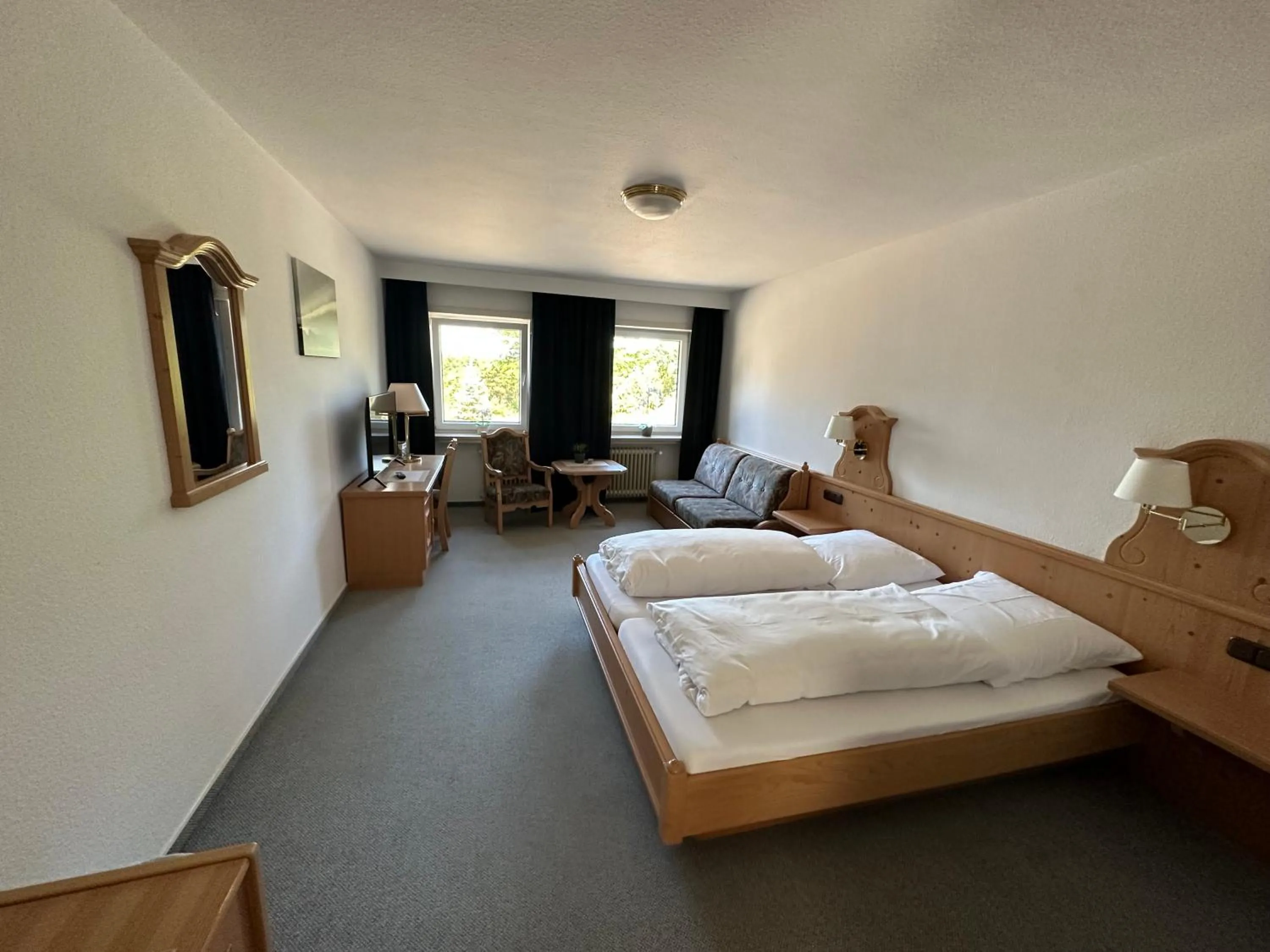 Large Double Room in Gasthof Menke