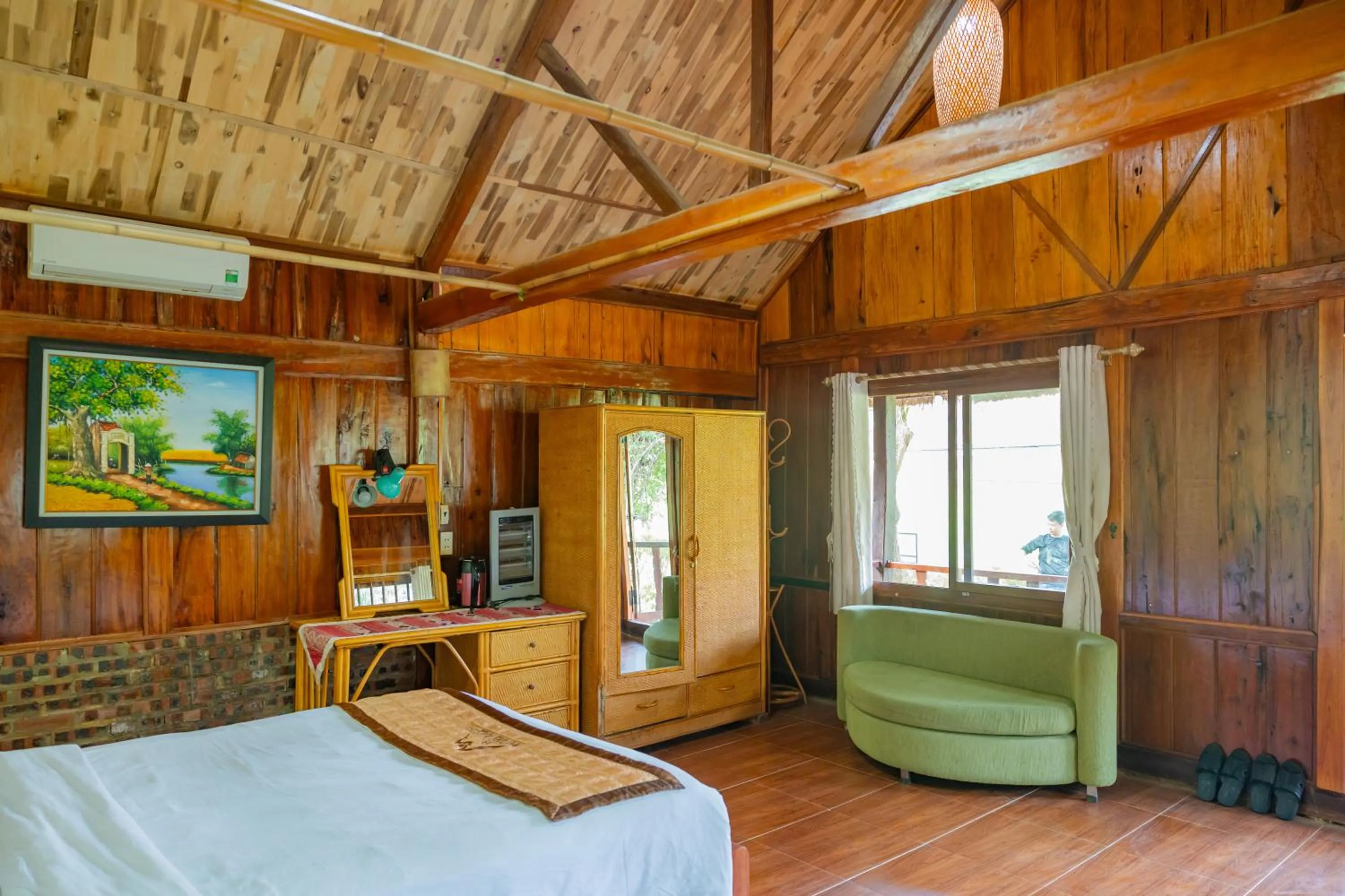 Property building, Bed in Mai Chau Sunrise Village