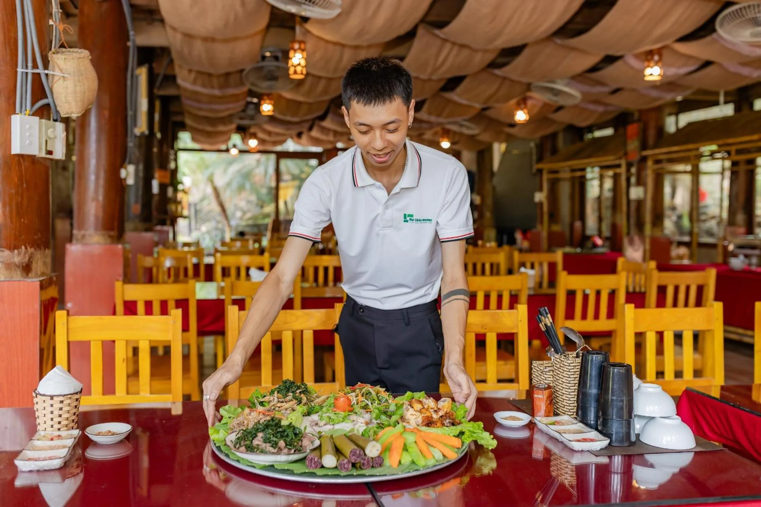 Restaurant/places to eat in Mai Chau Sunrise Village