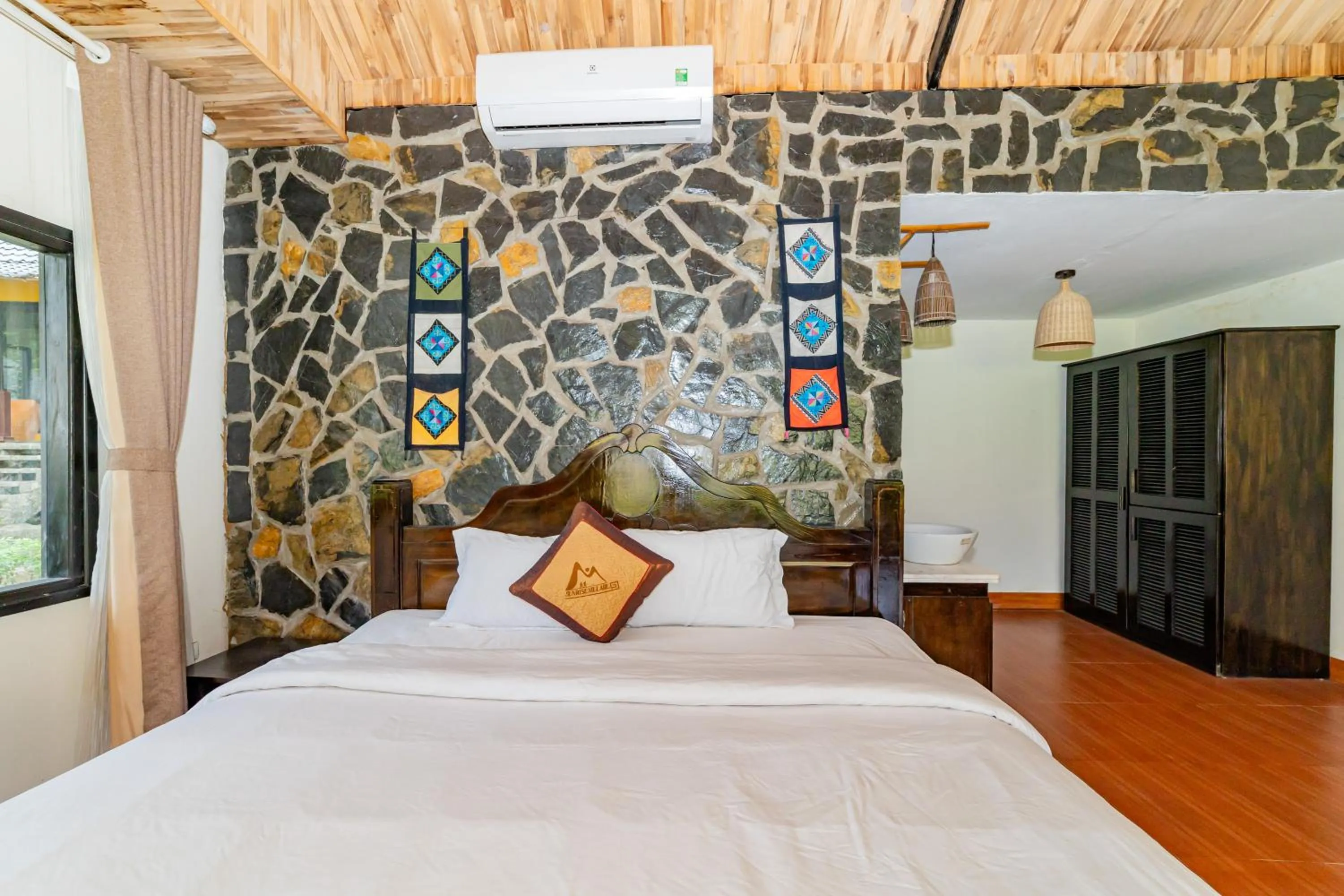 Bed in Mai Chau Sunrise Village