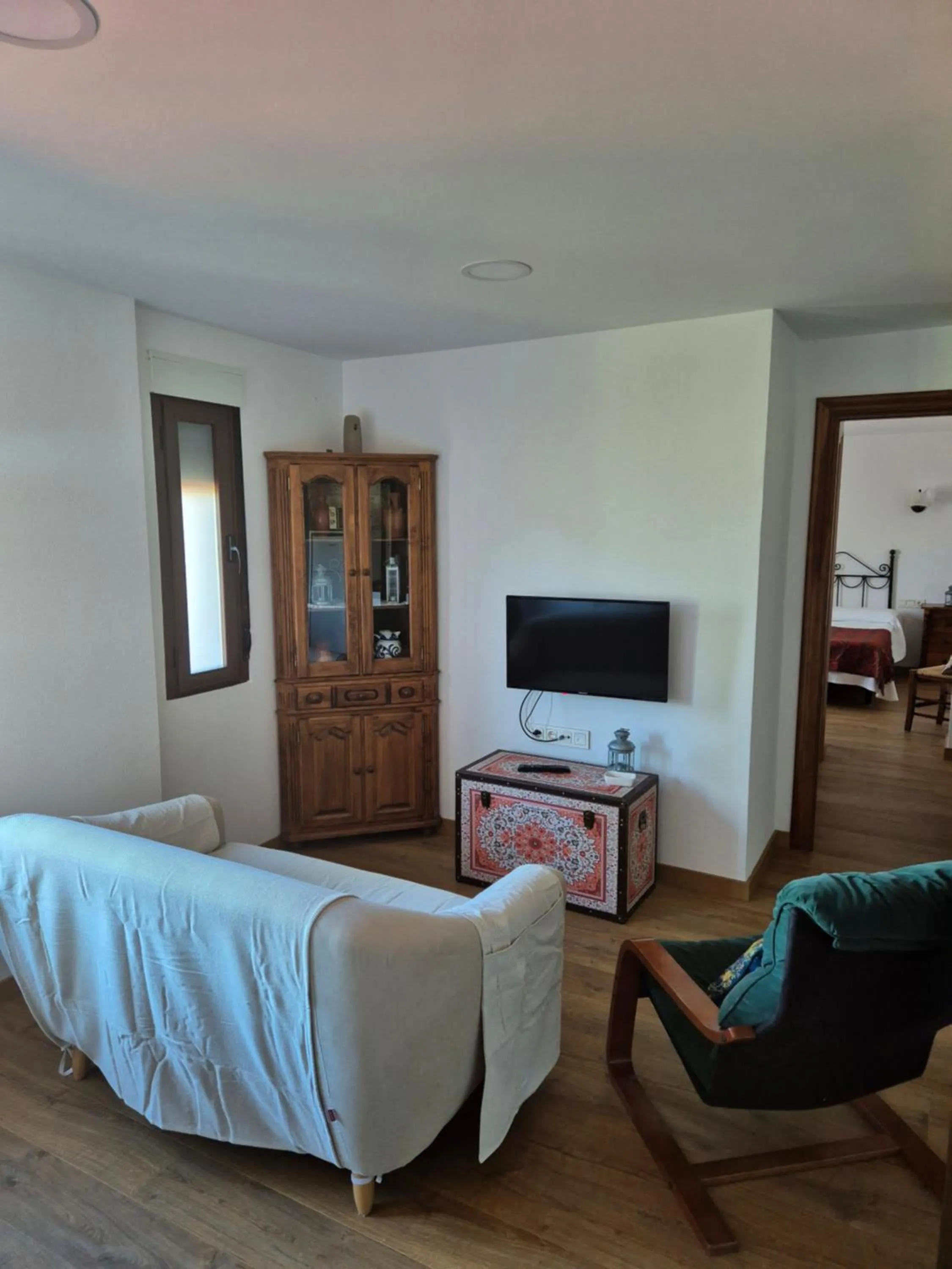 Communal lounge/ TV room in Apartamentos Rio Almar