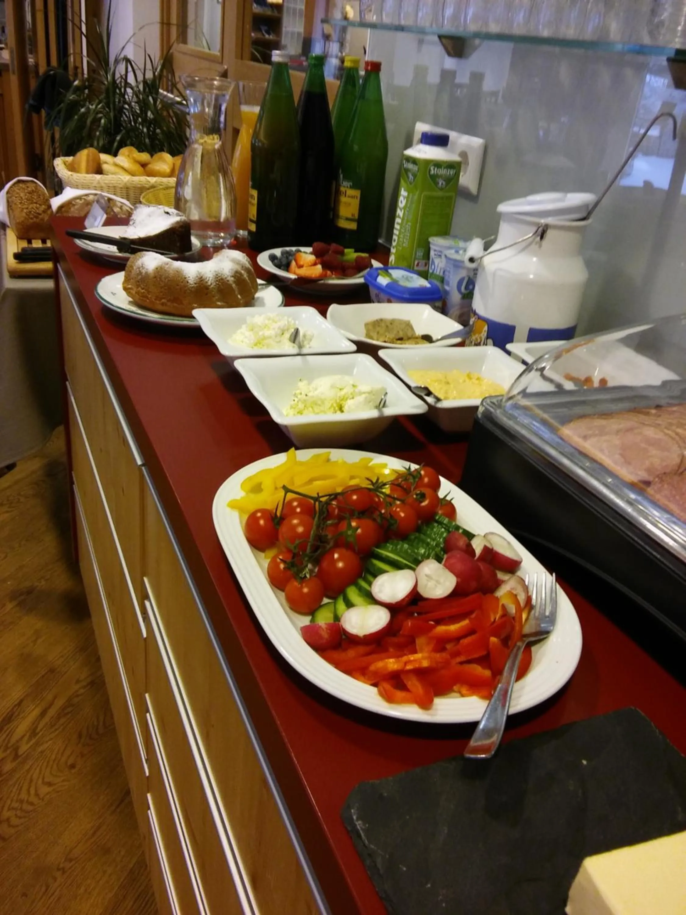 Buffet breakfast in Gasthof Wachter