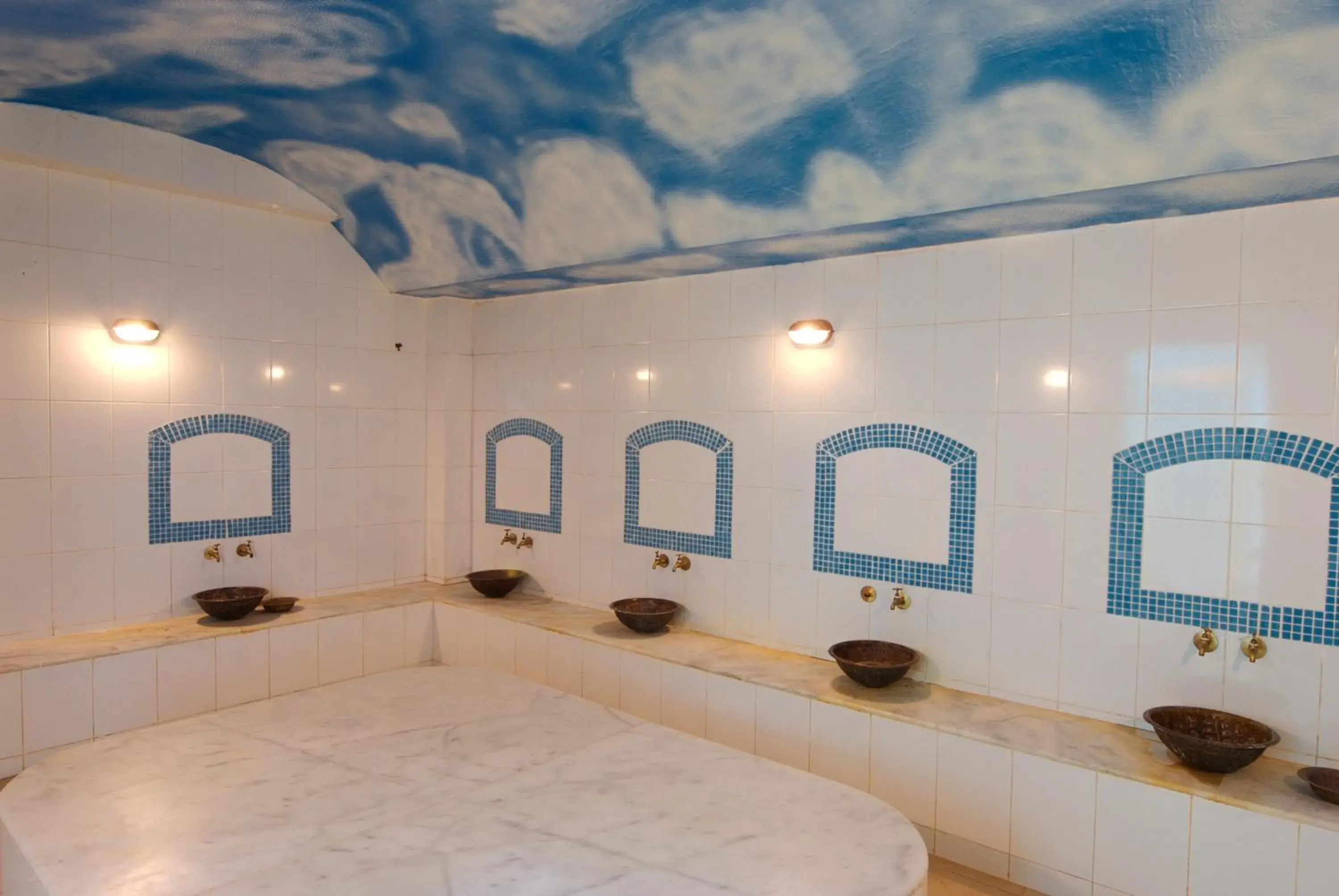 Spa and wellness centre/facilities in Falcon Hills Hotel Spa and wellness centre/facilities in Falcon Hills Hotel