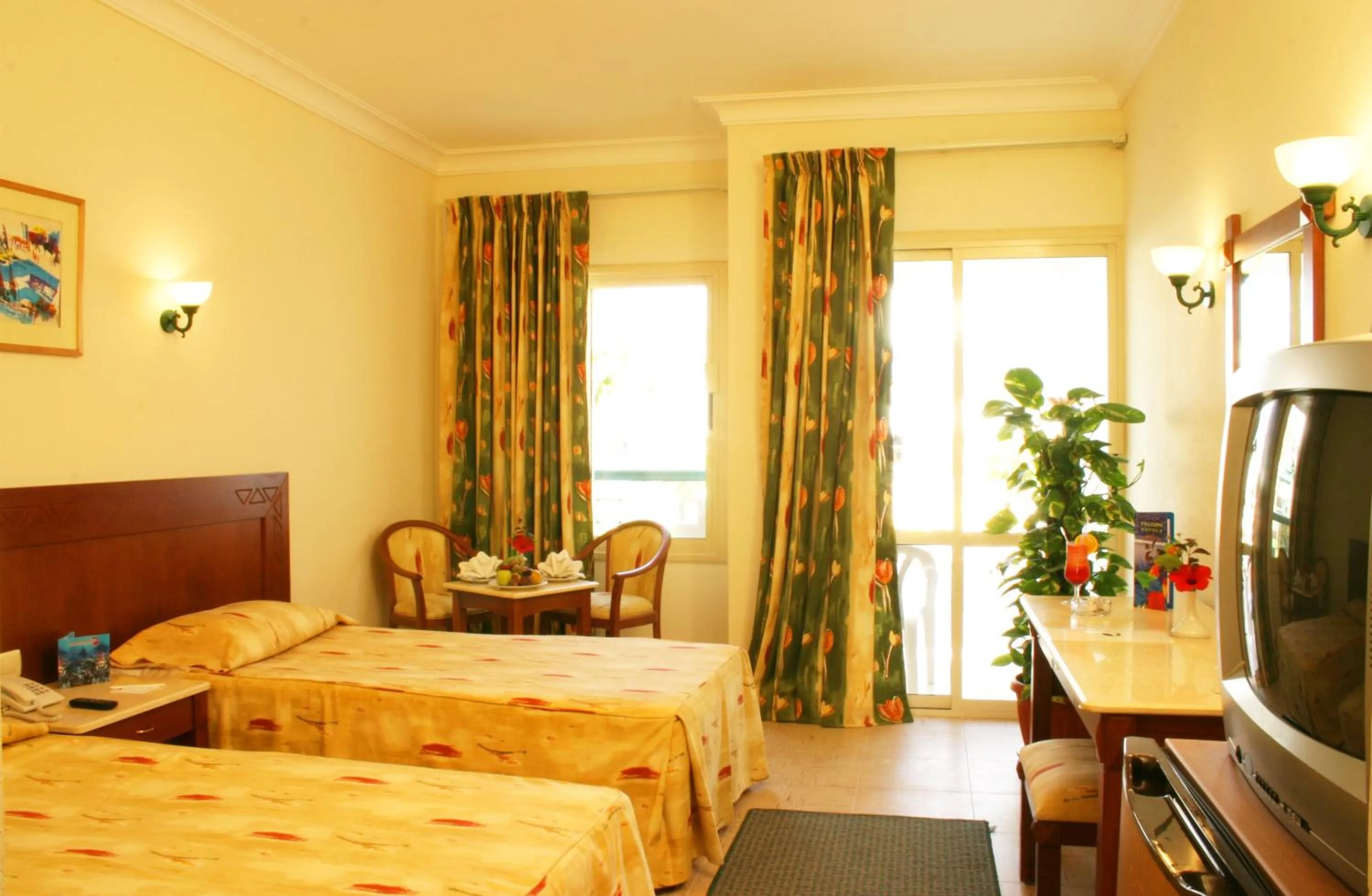 Bed in Falcon Hills Hotel