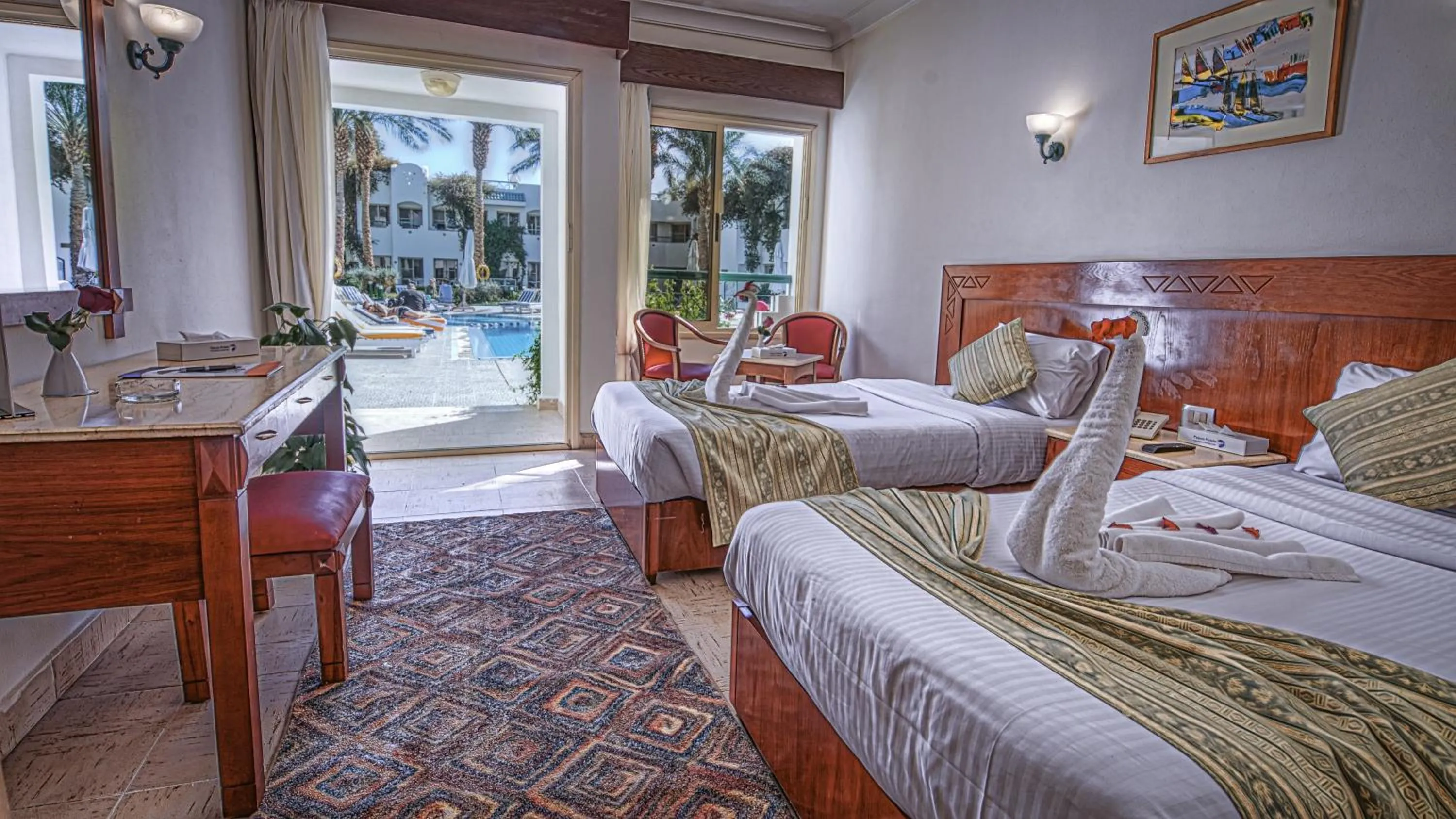 Bed in Falcon Hills Hotel