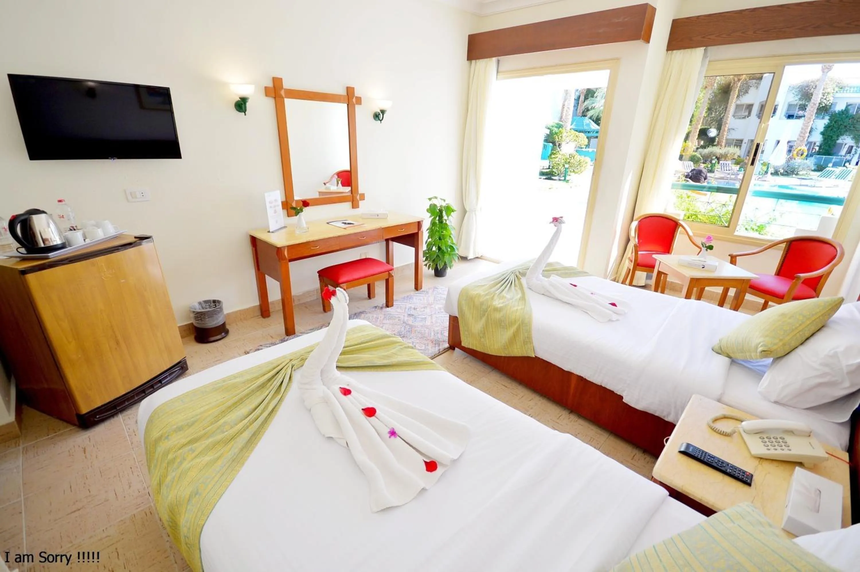 Bed in Falcon Hills Hotel