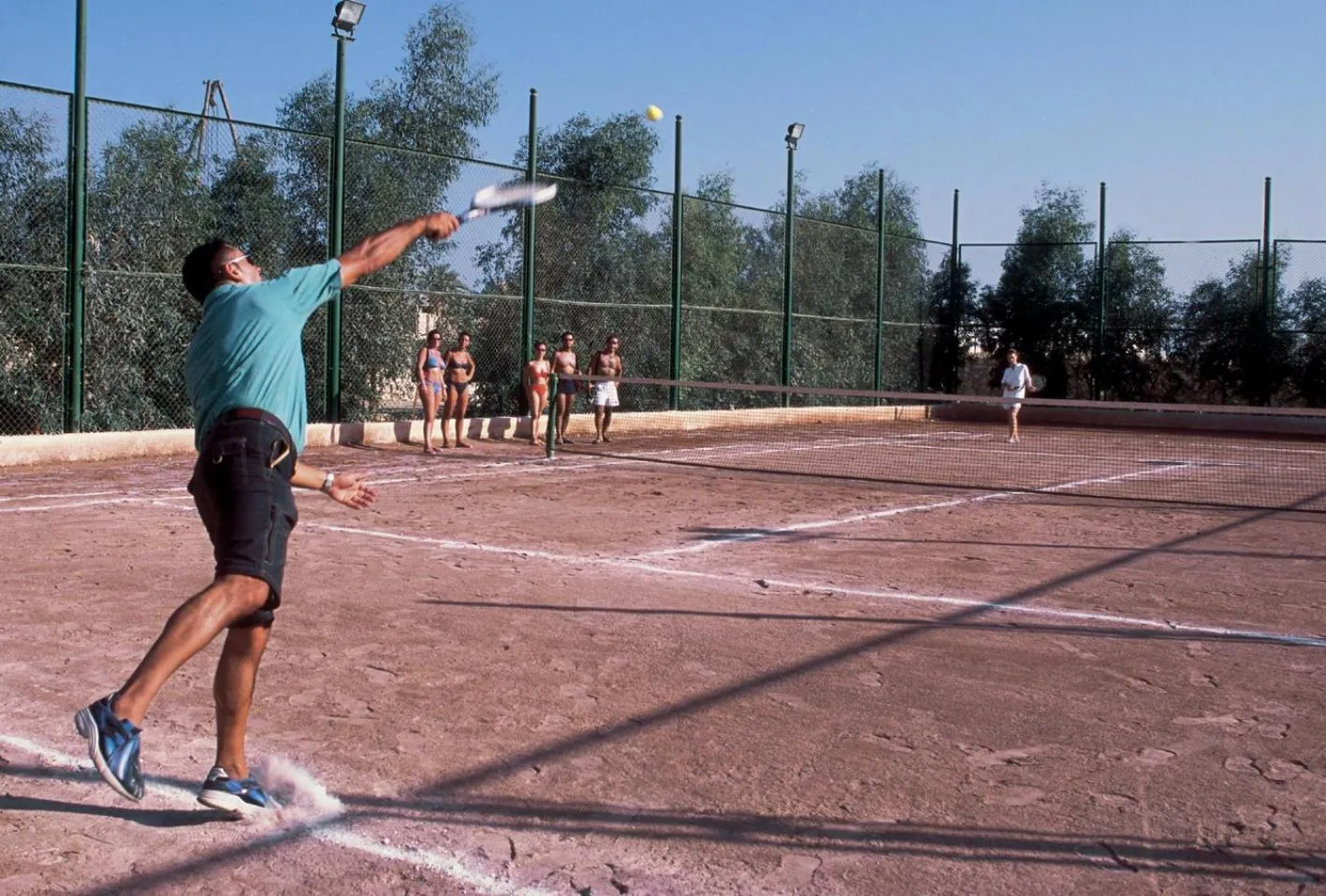 Tennis court in Falcon Hills Hotel