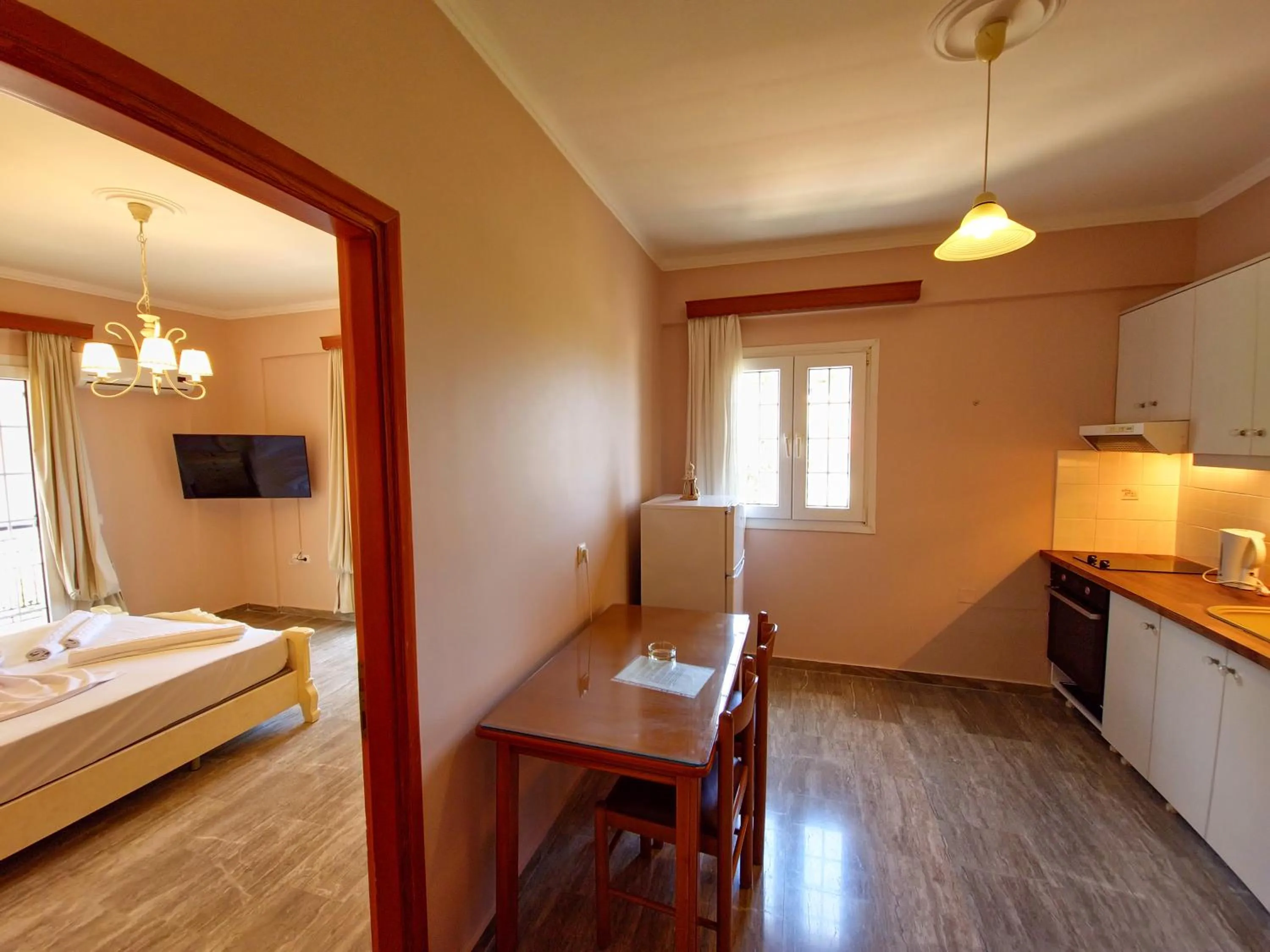 Photo of the whole room, Bed in Stellatos House