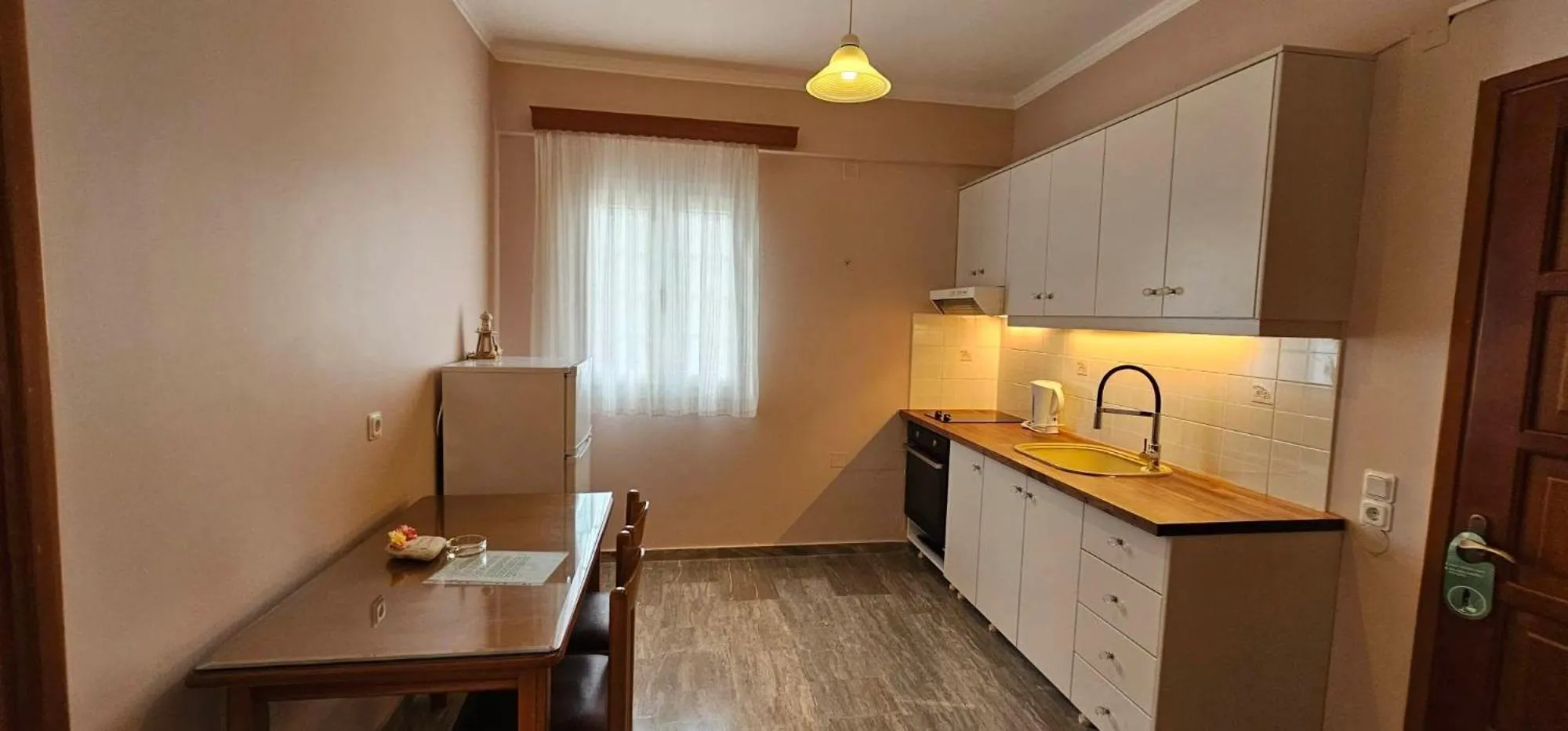 Kitchen or kitchenette in Stellatos House