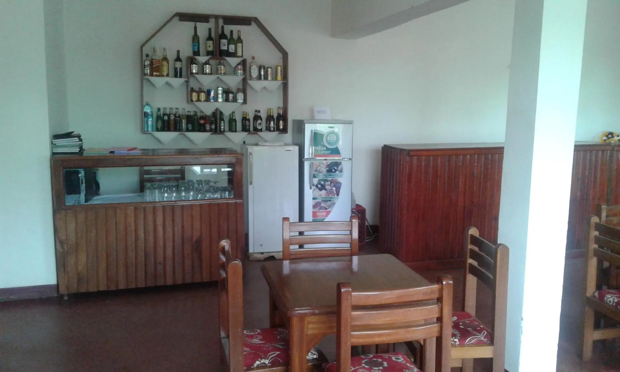 Lounge or bar in Skyway Hotel