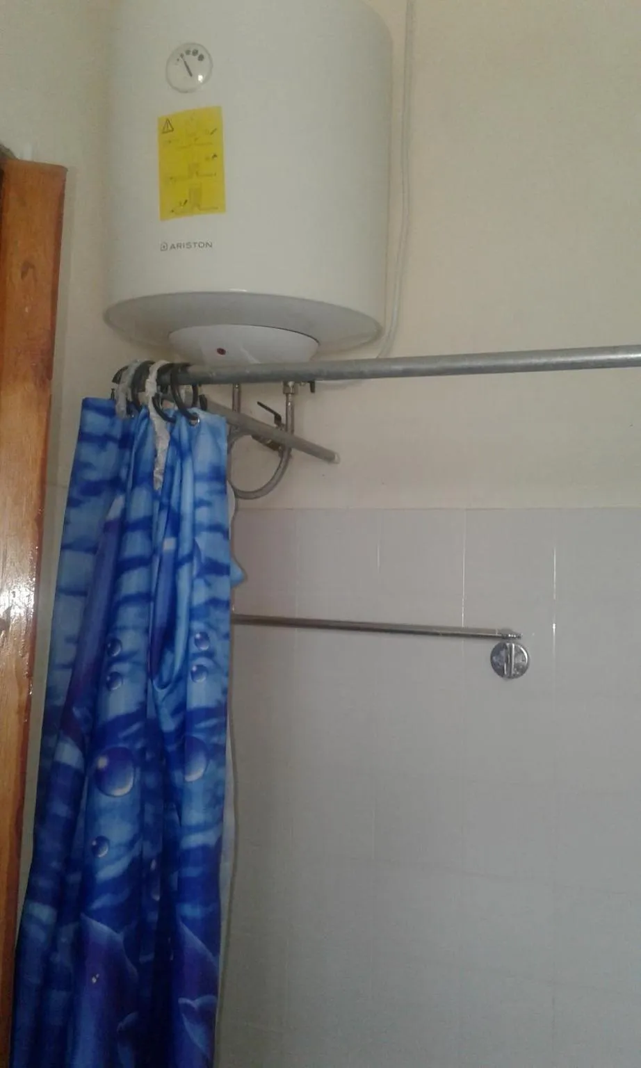 Bathroom in Skyway Hotel