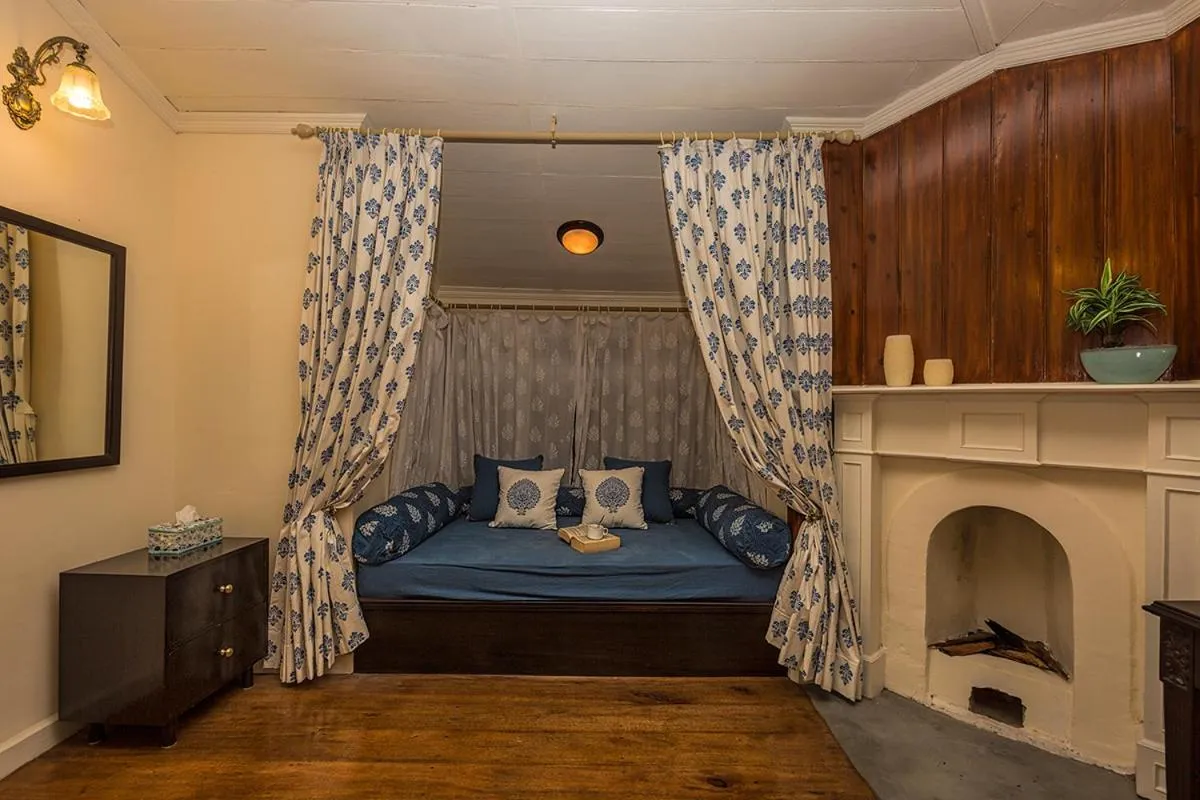 Bed in Ging Tea House