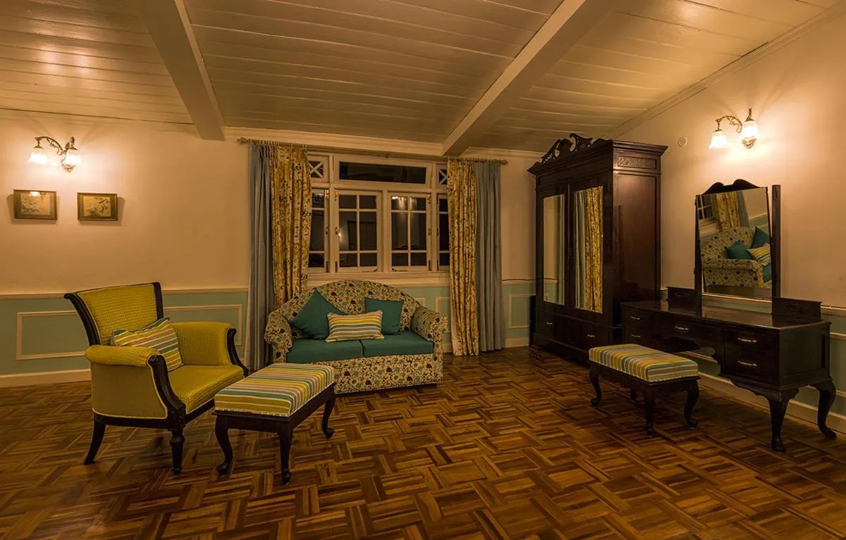 Living room in Ging Tea House