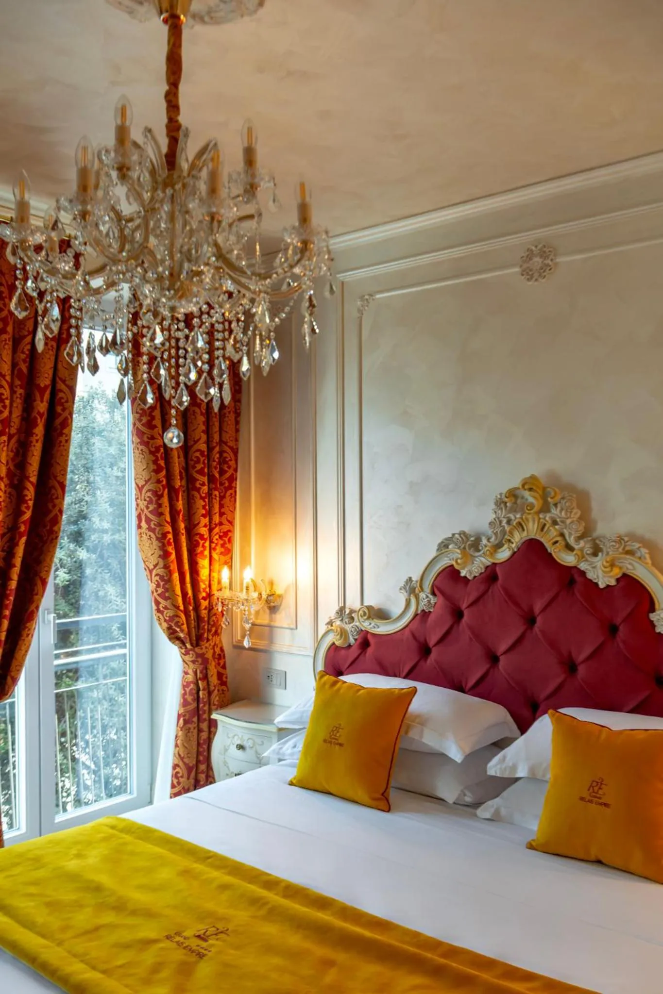 Bedroom, Bed in Relais Empire
