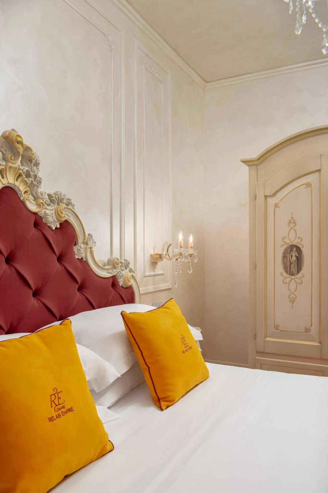 Bed in Relais Empire