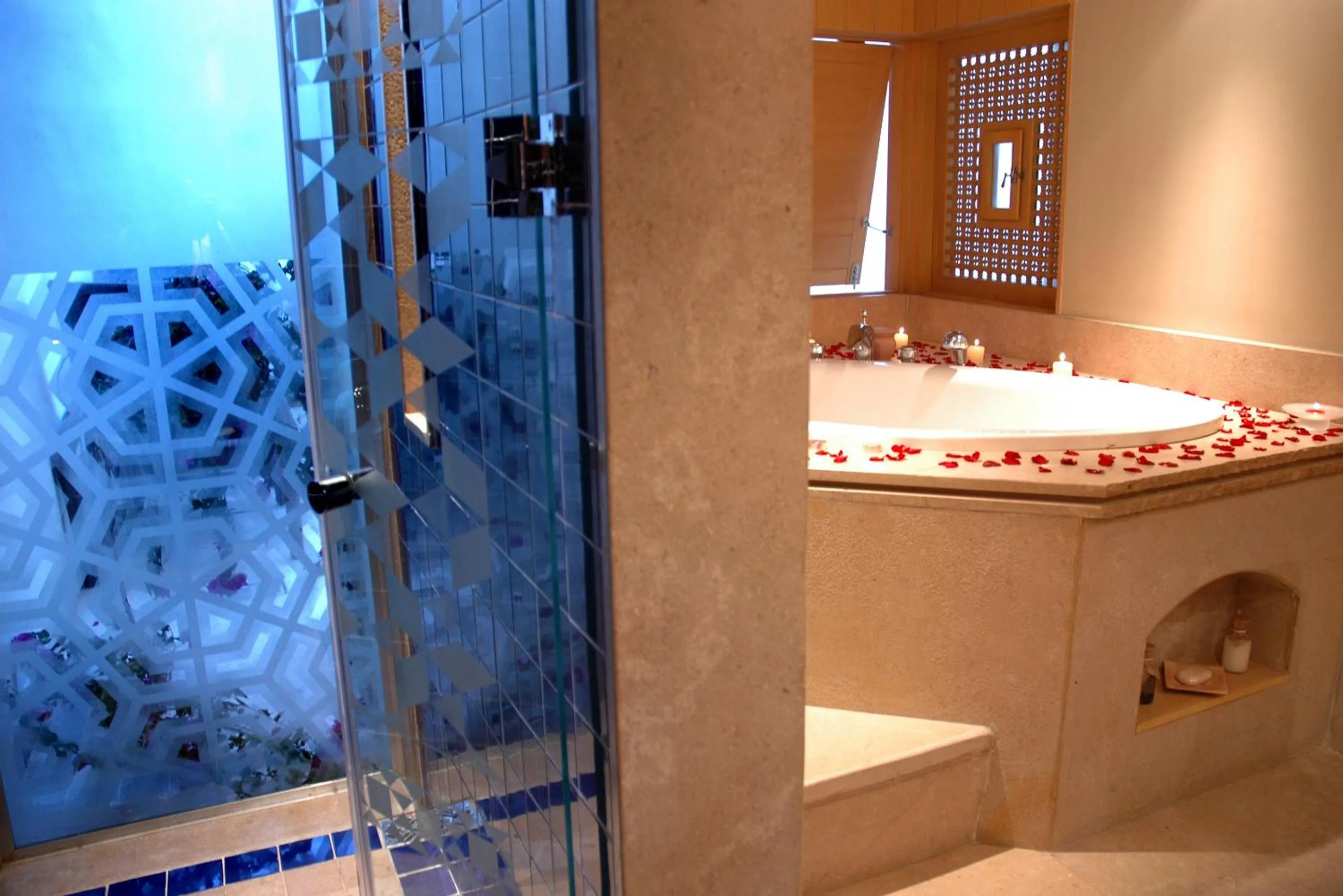 Shower in Retac Qunay Dahab Resort & SPA