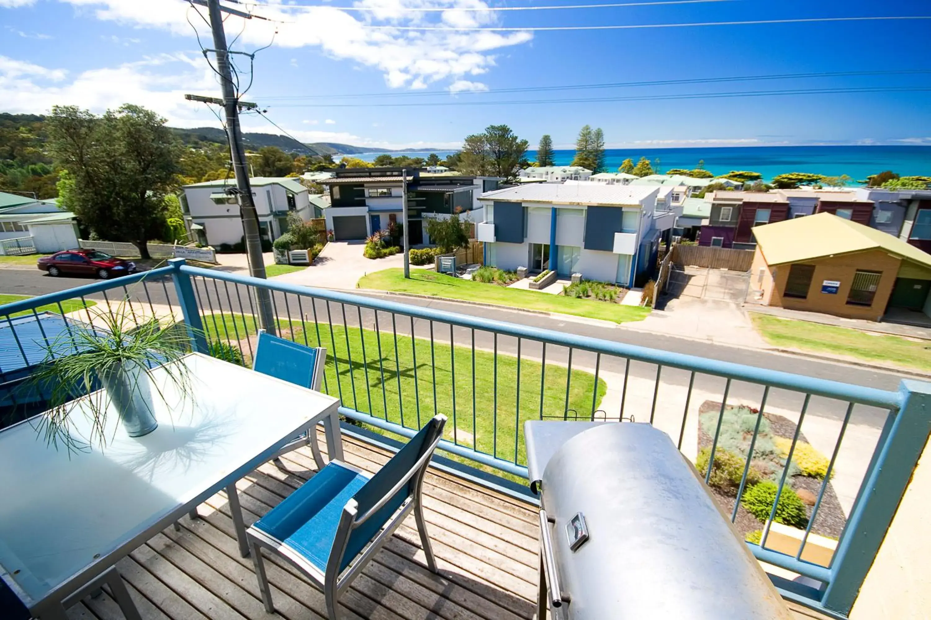 Two-Bedroom Apartment with Sea View in Lorne Ocean Sun Apartments Two-Bedroom Apartment with Sea View in Lorne Ocean Sun Apartments