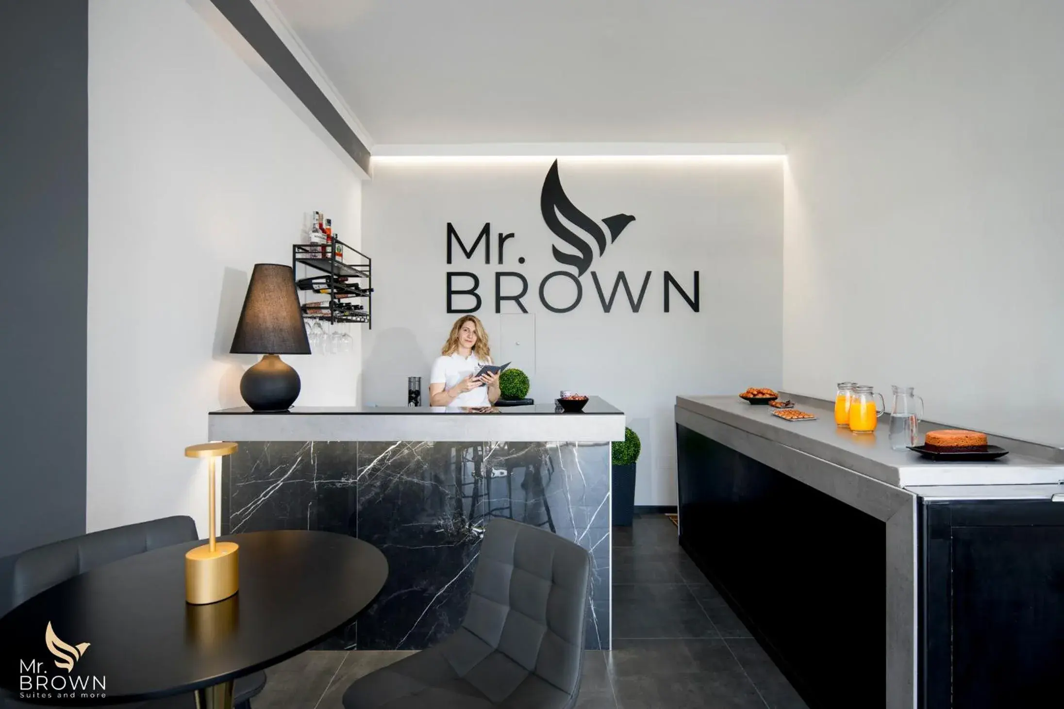 Mr Brown Home and suites Mr Brown Home and suites