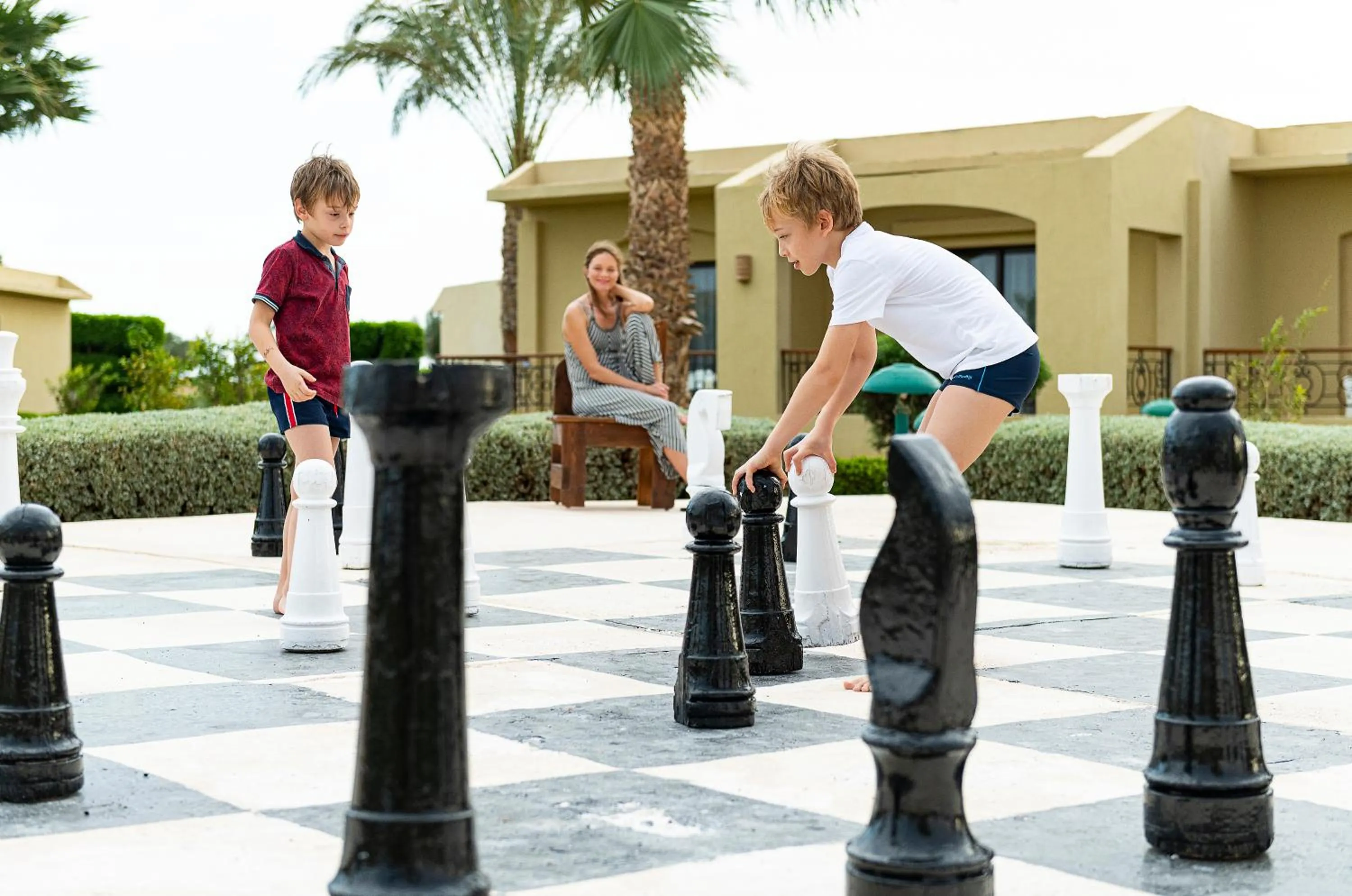 Entertainment in Three Corners Fayrouz Plaza Beach Resort