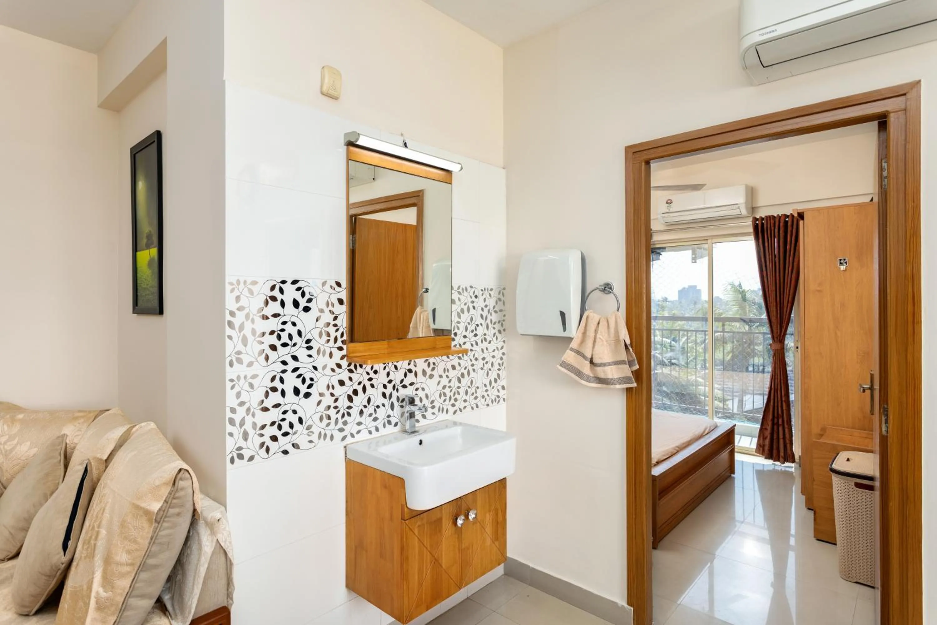 Nucleus Inn