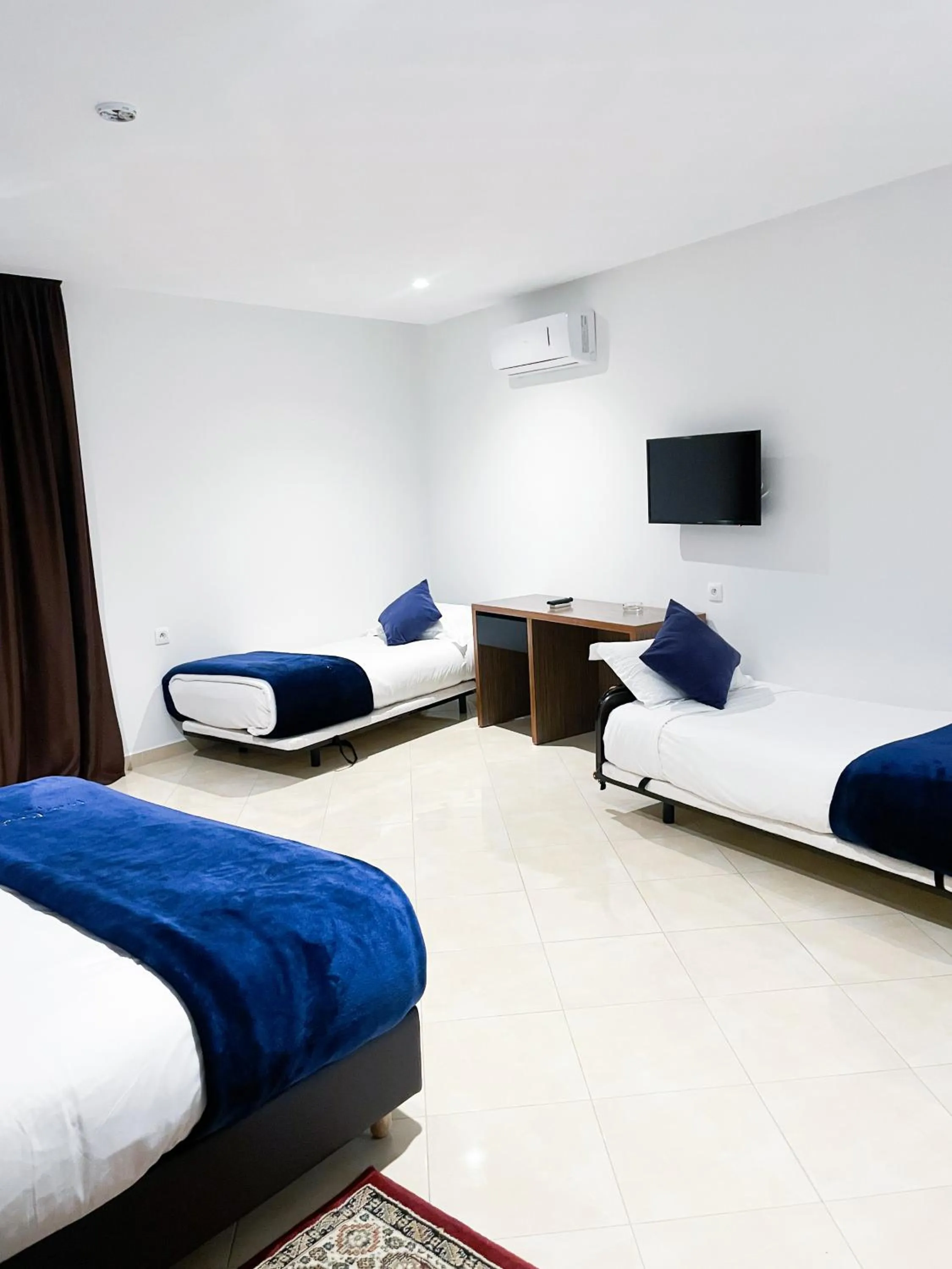 TV and multimedia, Bed in Tanger Med Hotel, Conference & Catering