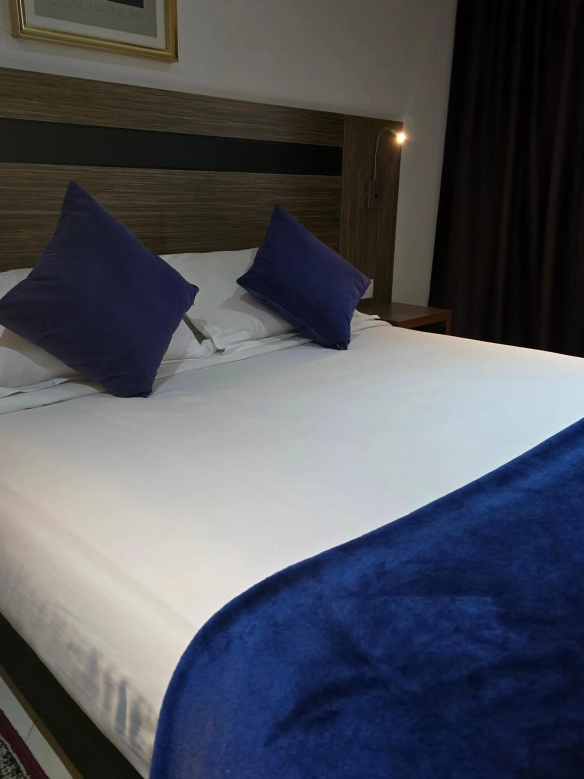 Bedroom, Bed in Tanger Med Hotel, Conference & Catering