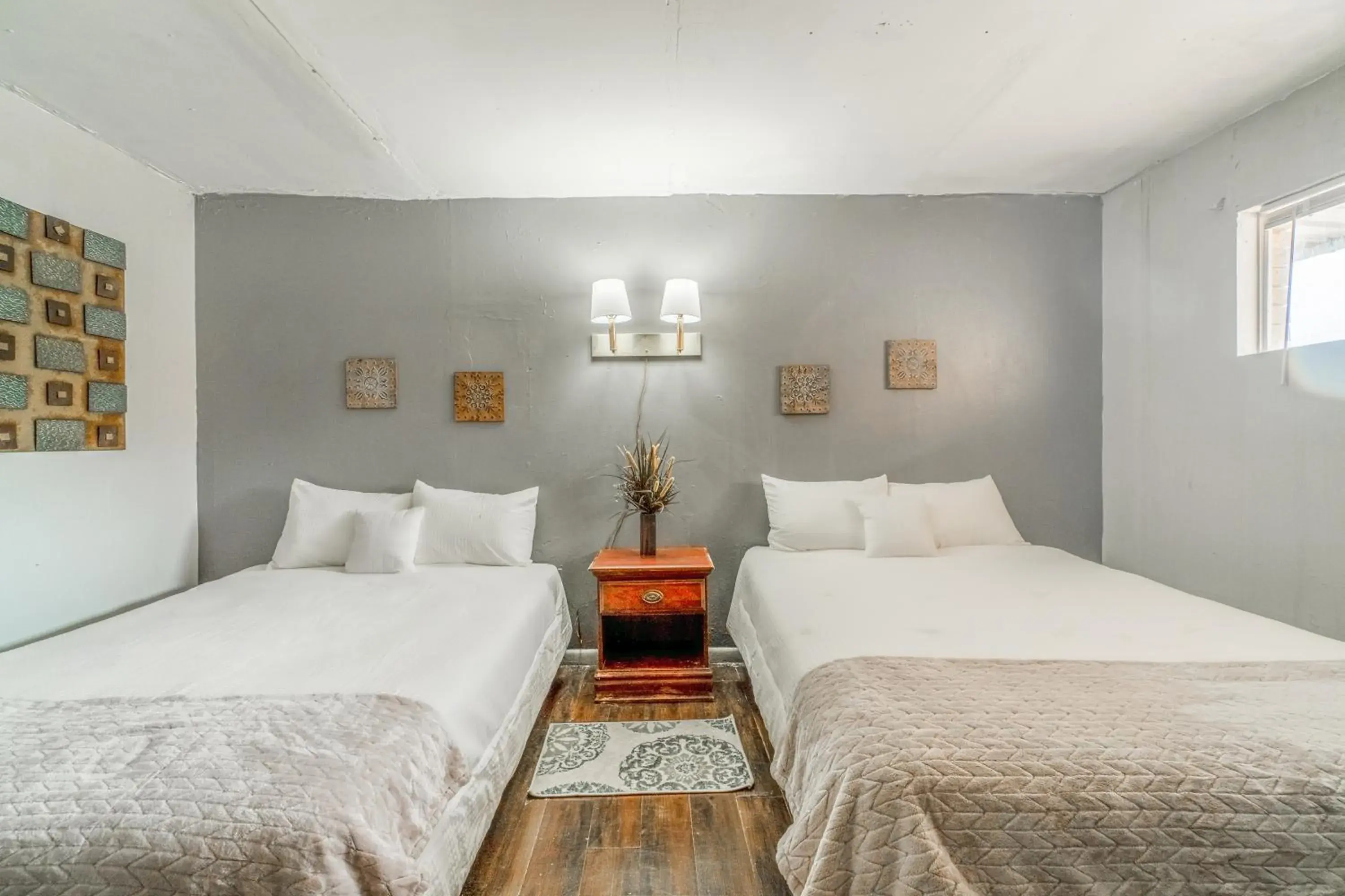 Bedroom, Bed in OYO Holiday Capri Motel & Rv Park Bedroom, Bed in OYO Holiday Capri Motel & Rv Park