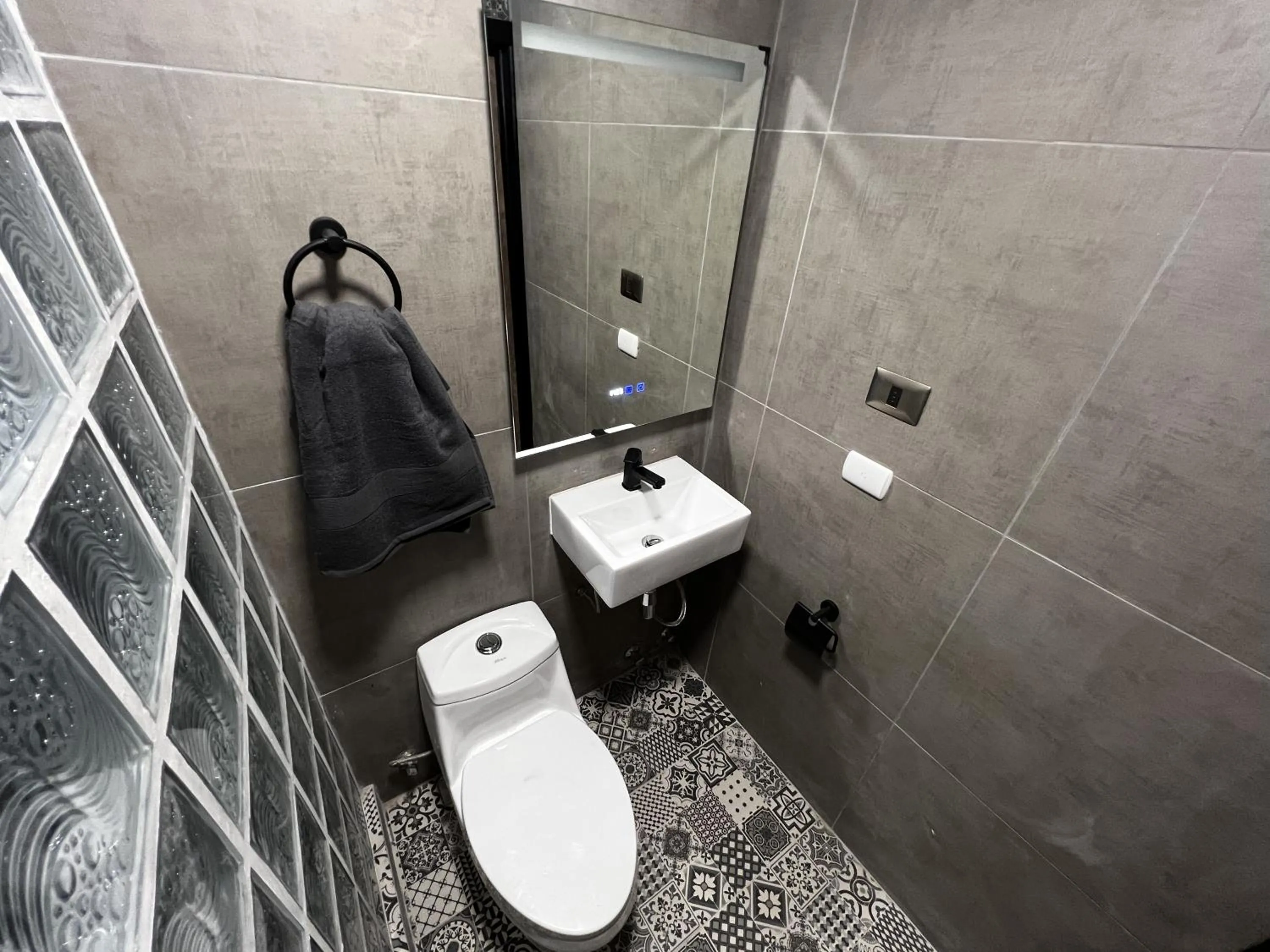 Bathroom in VOY Hostales - Oriente