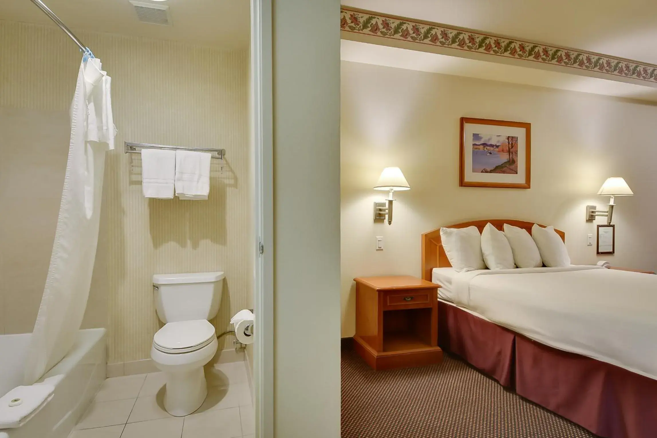 Photo of the whole room, Bed in Vagabond Inn Hacienda Heights Photo of the whole room, Bed in Vagabond Inn Hacienda Heights