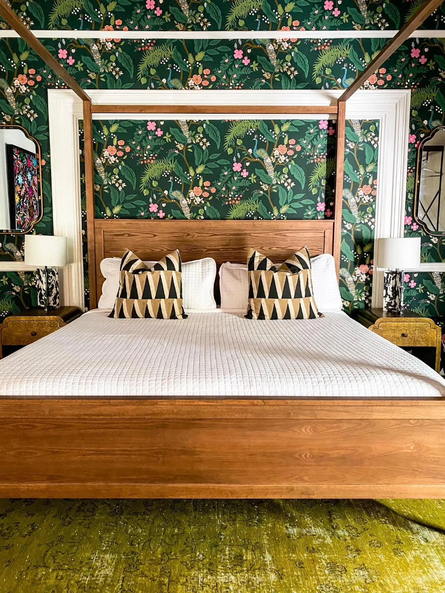 Bed in Marreros Guest Mansion - Adult Only