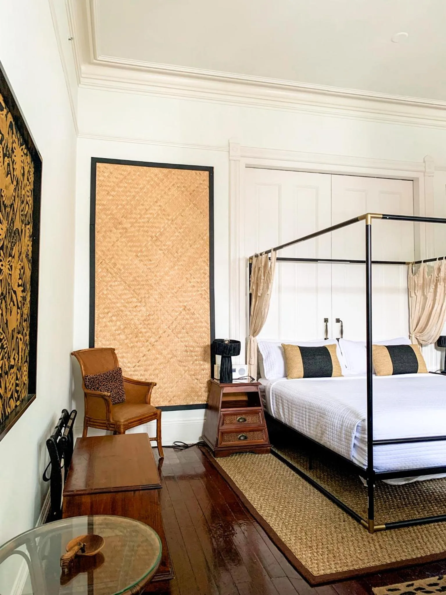 Bedroom, Bed in Marreros Guest Mansion - Adult Only