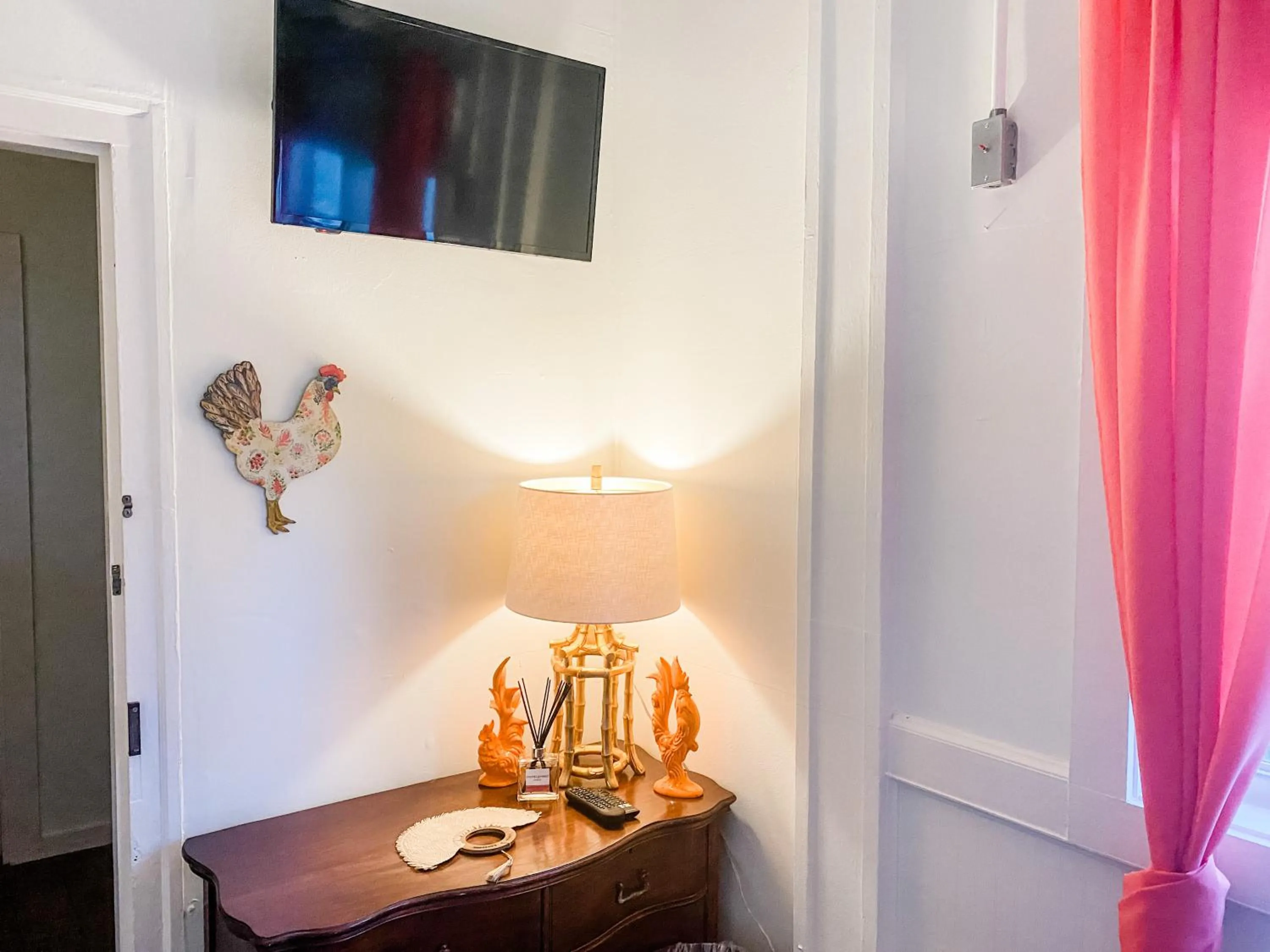 Bedroom, Bed in Marreros Guest Mansion - Adult Only