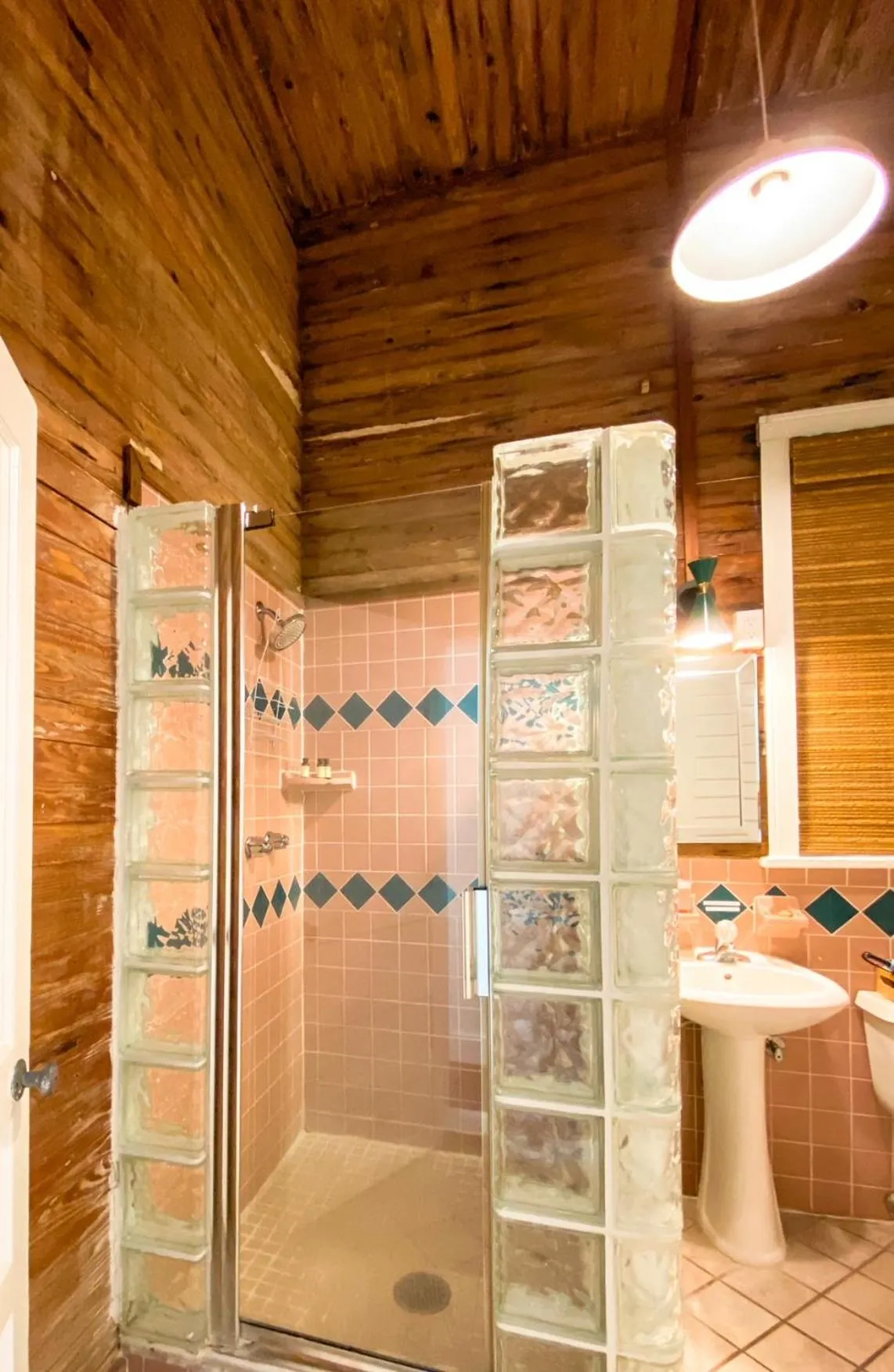Shower in Marreros Guest Mansion - Adult Only